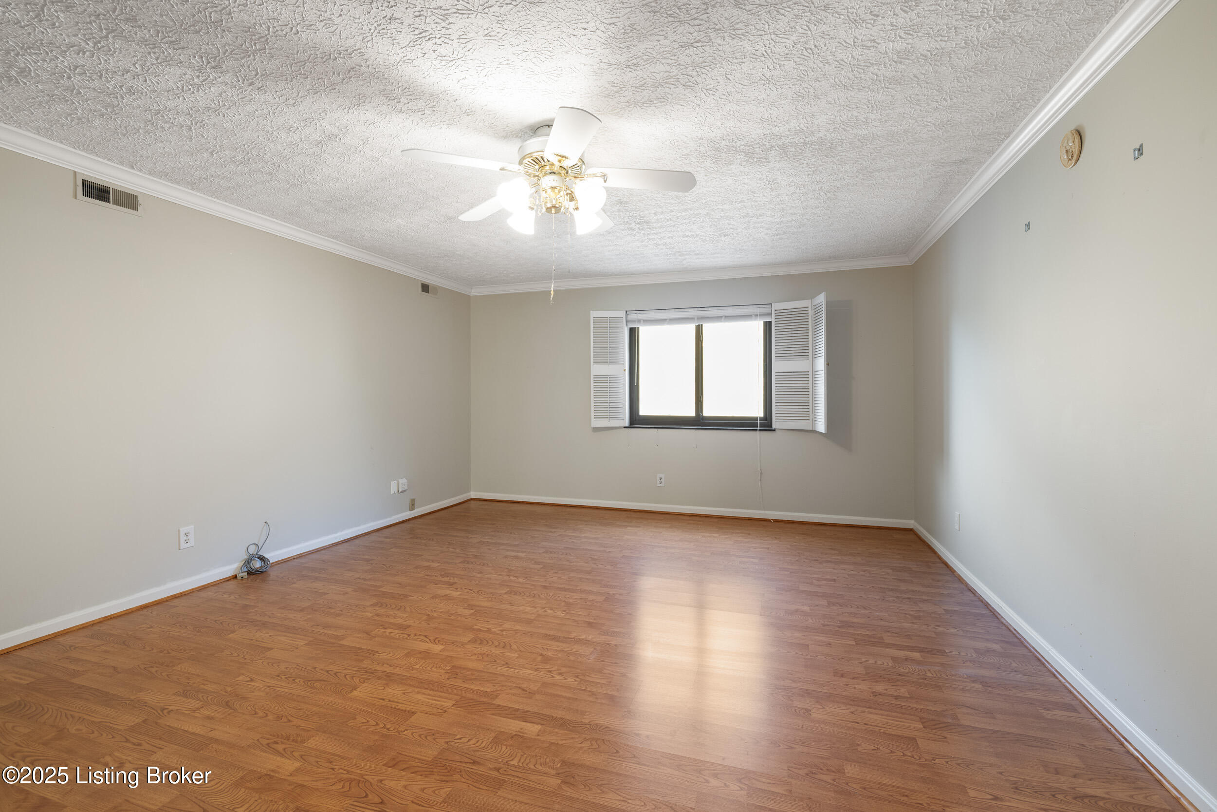 1600 Gardiner Ln 108