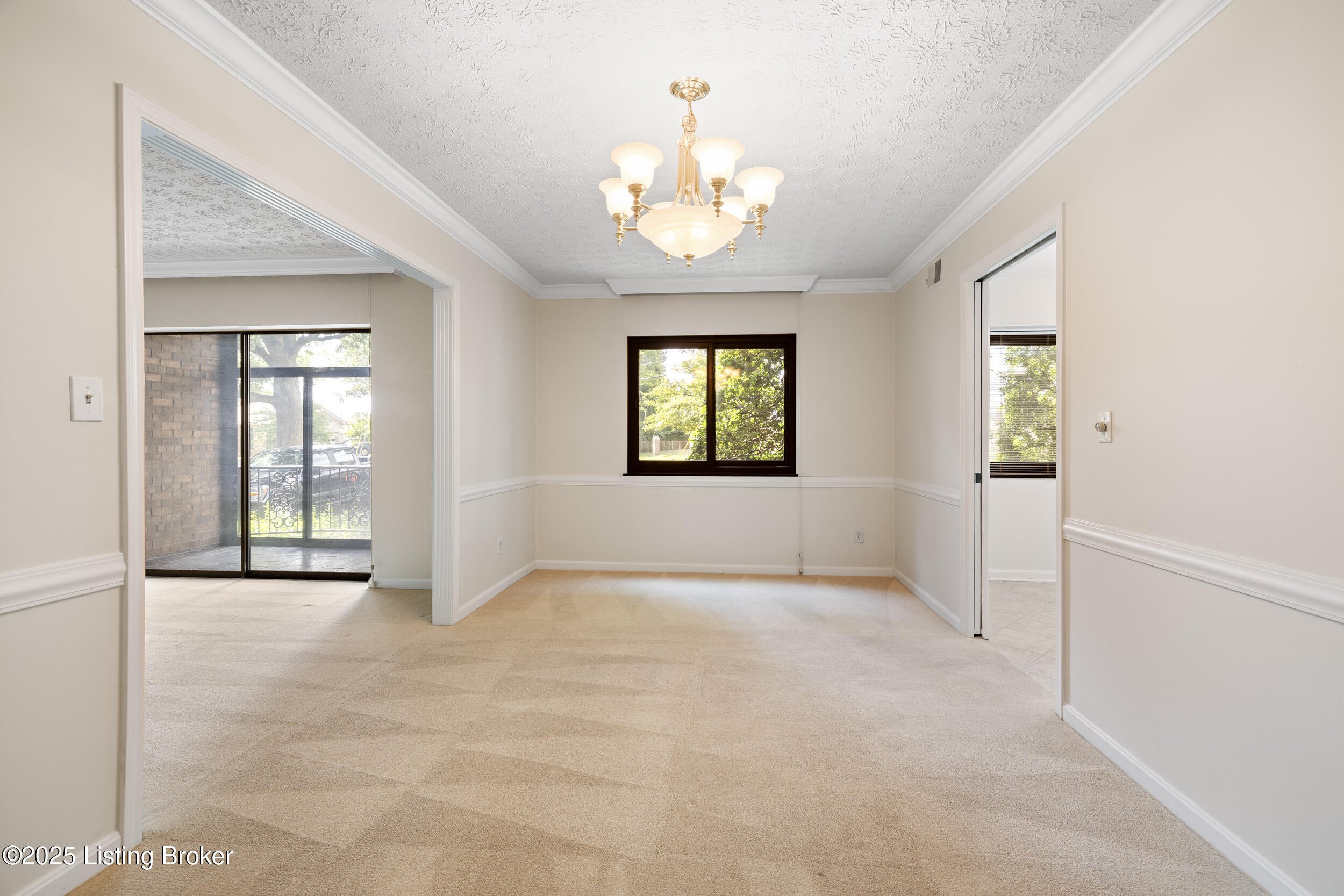 1600 Gardiner Ln 108