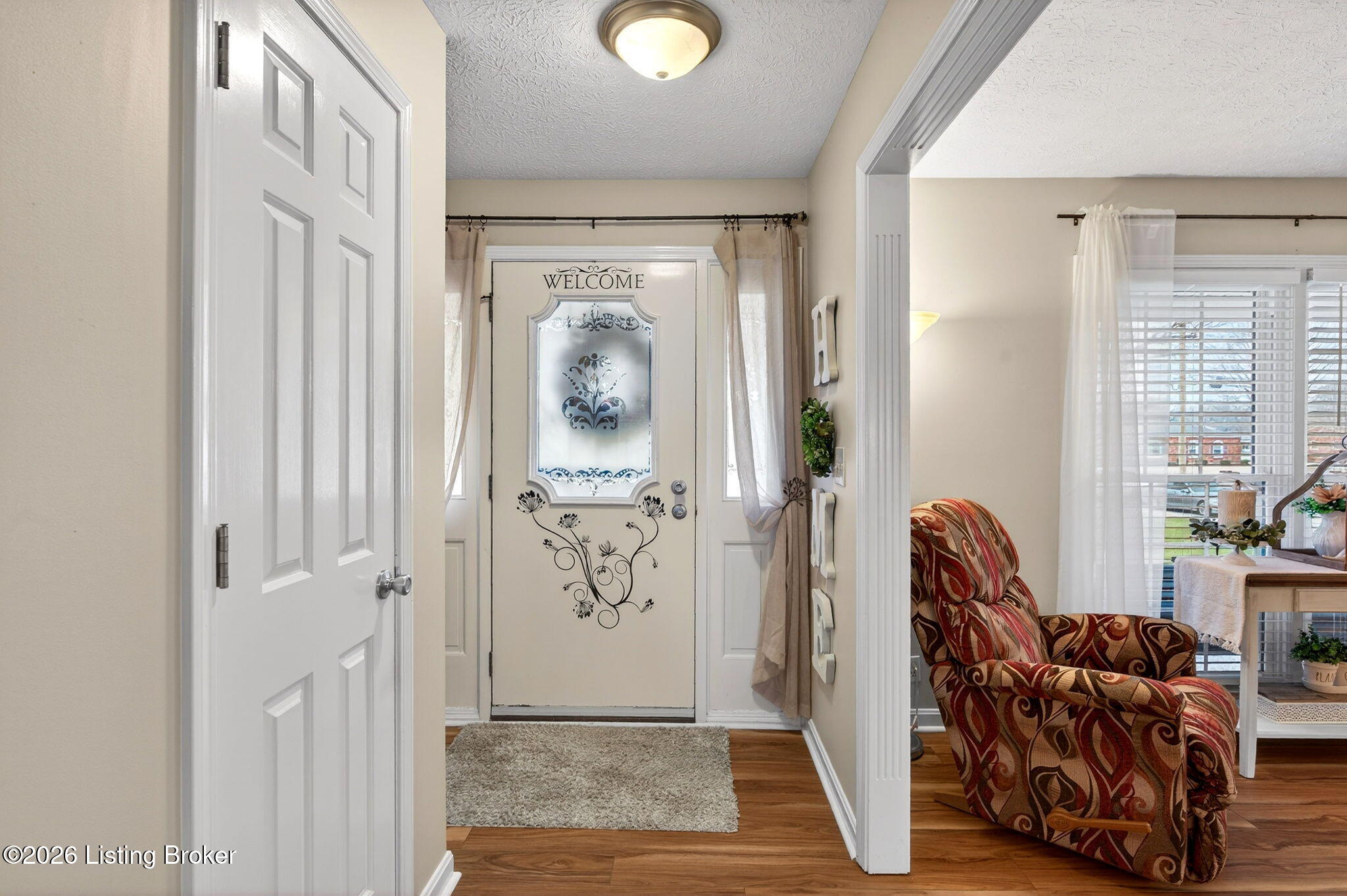 4809 Fox Chase Dr
