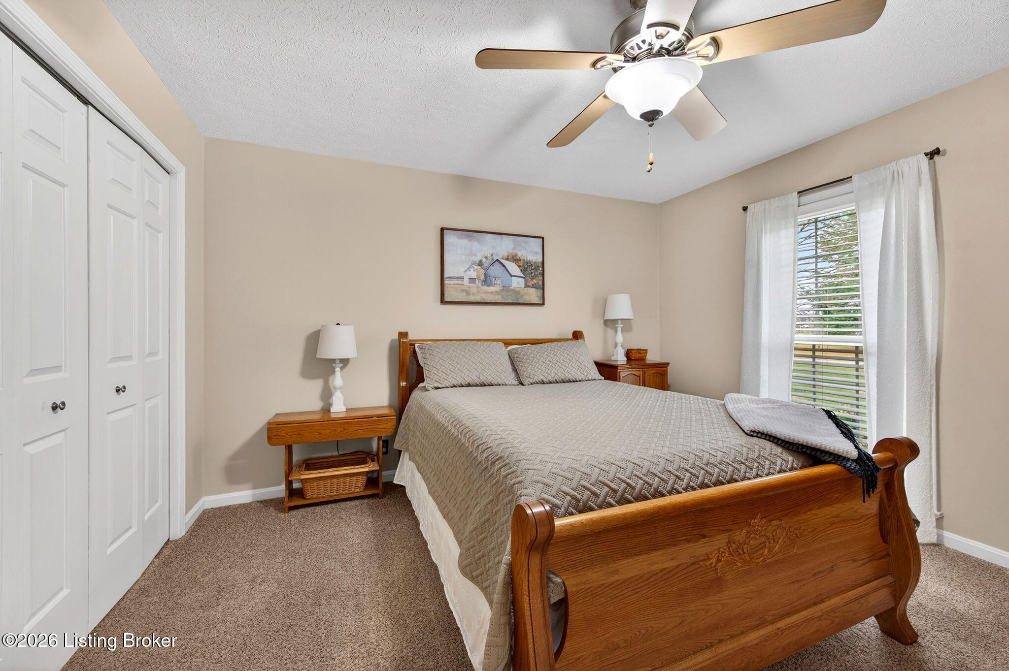 4809 Fox Chase Dr