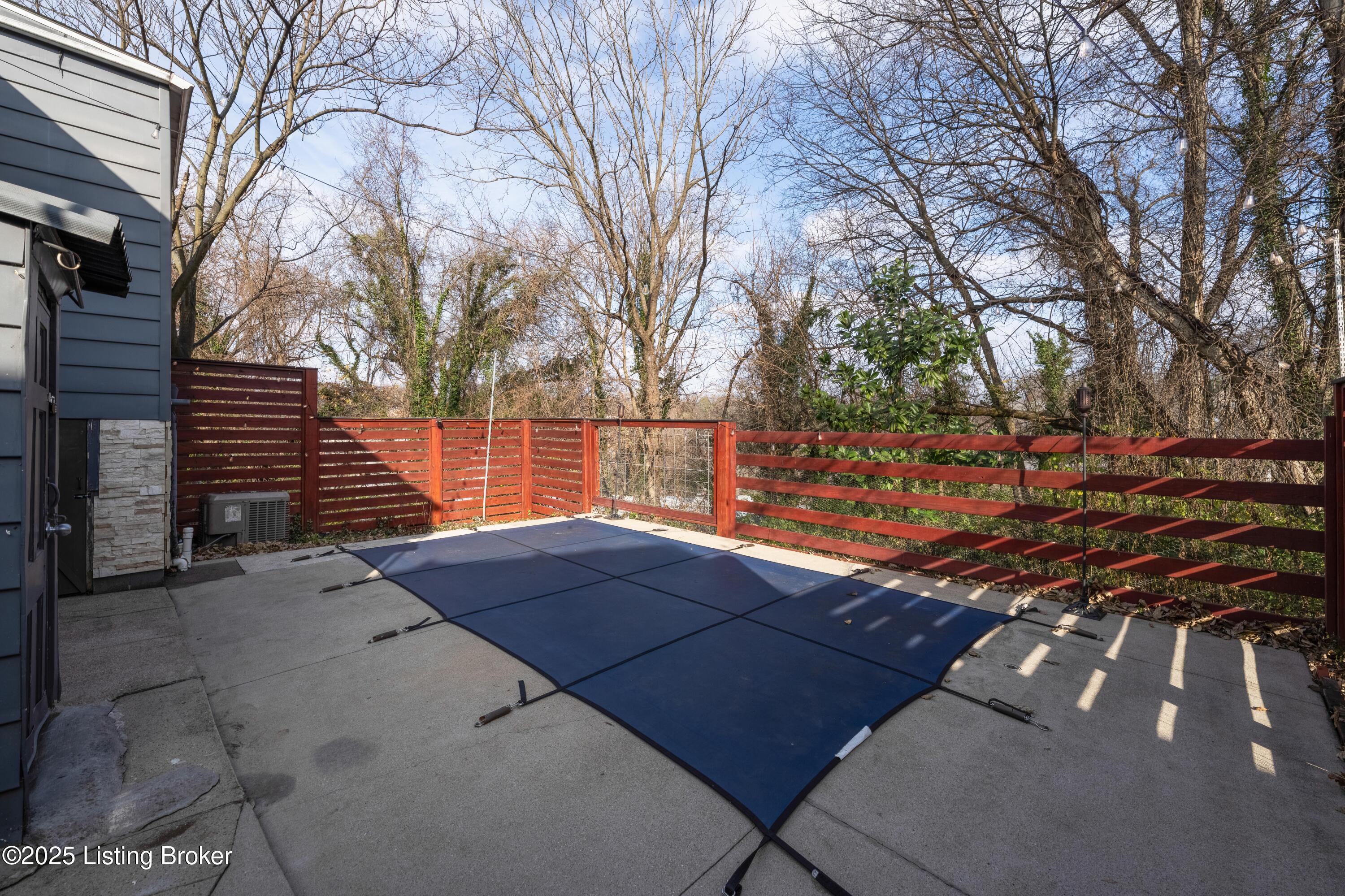 167 N Keats Ave