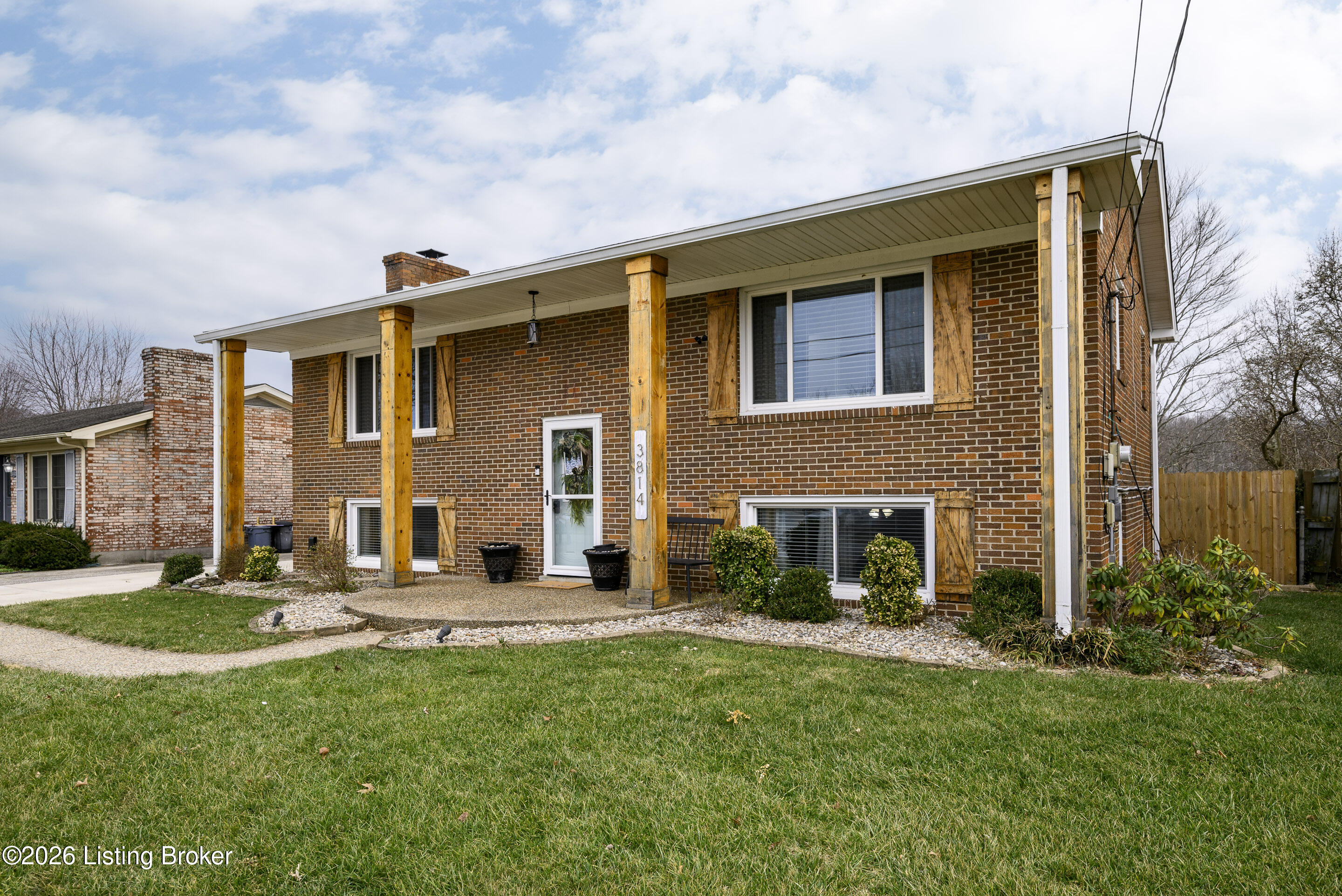 3814 Iron Horse Way