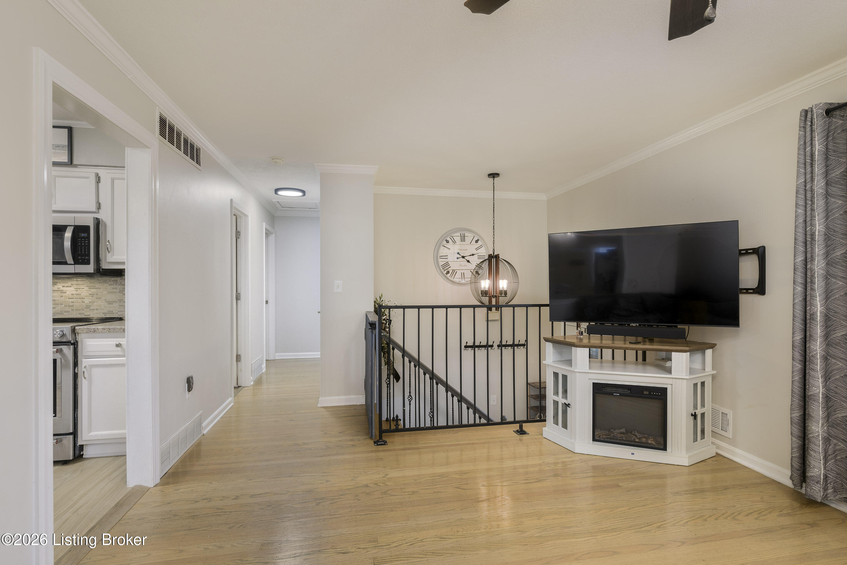 3814 Iron Horse Way
