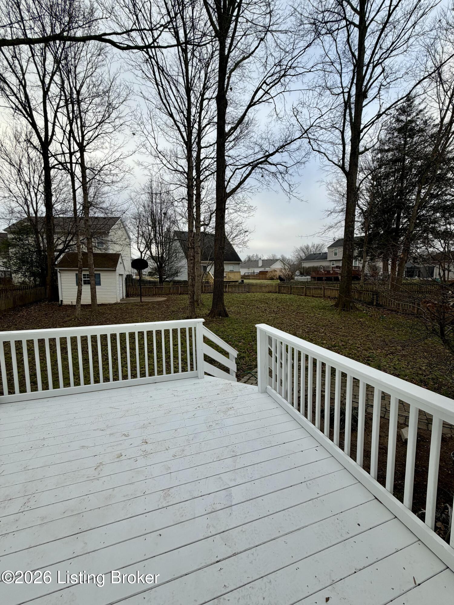 6229 Camden Cir