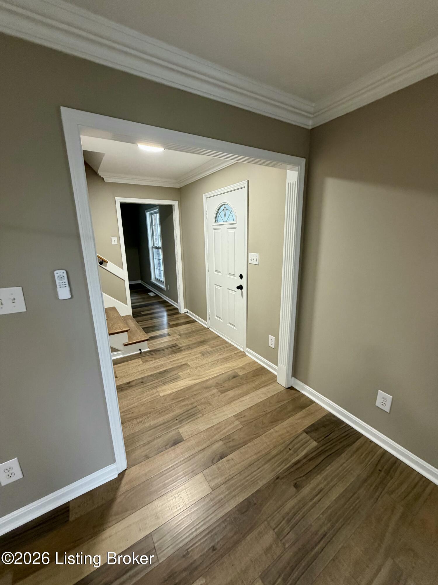 6229 Camden Cir