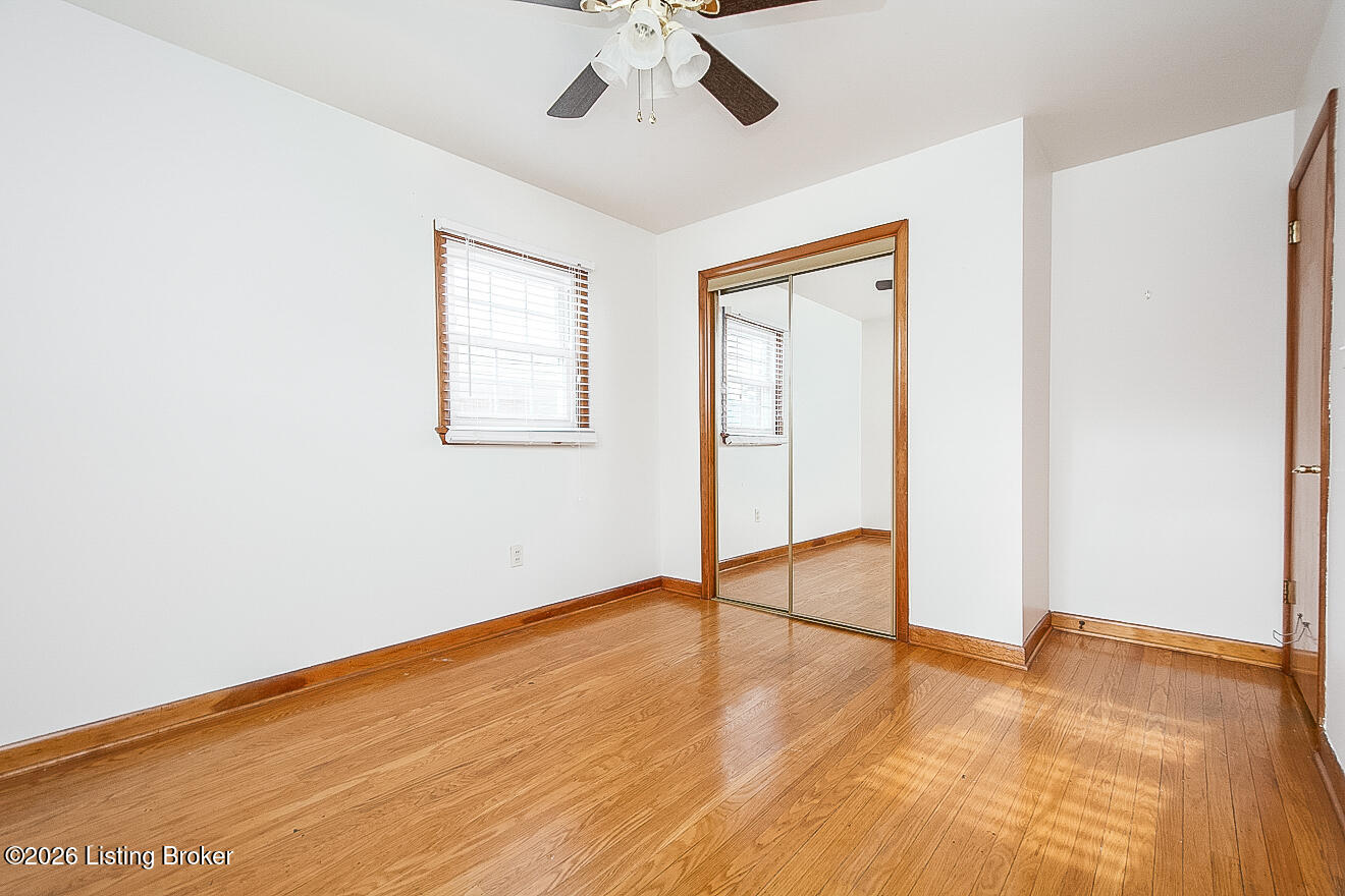 1502 Hobart Ct