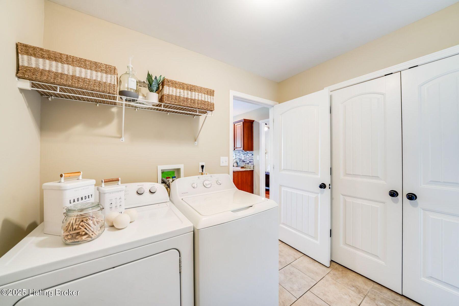 10013 Cedar Garden Dr