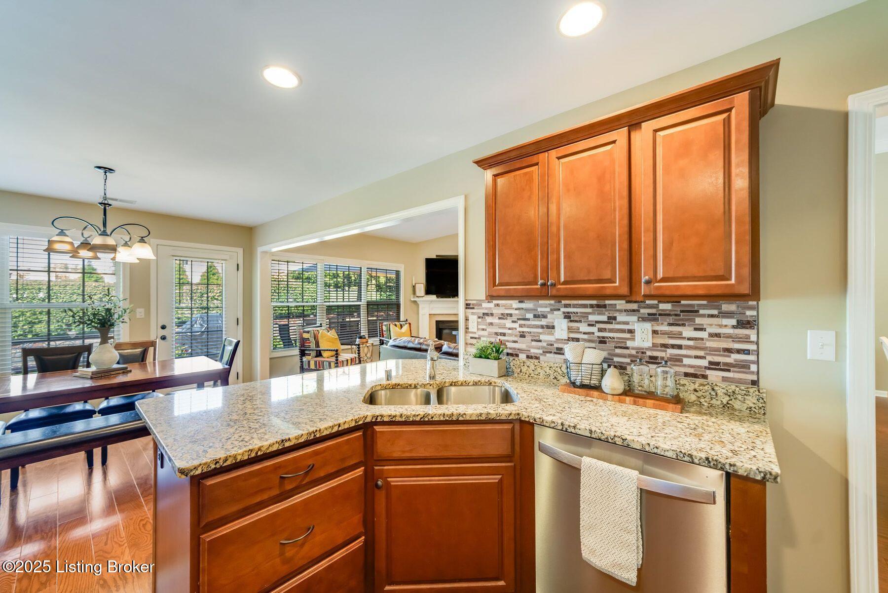 10013 Cedar Garden Dr