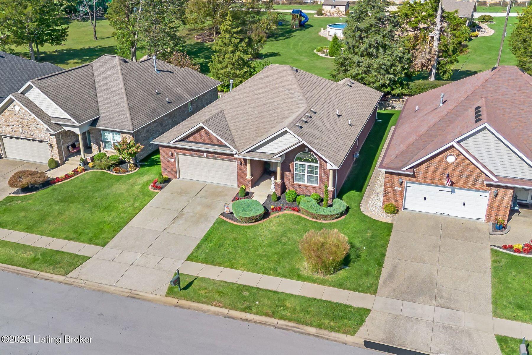 10013 Cedar Garden Dr