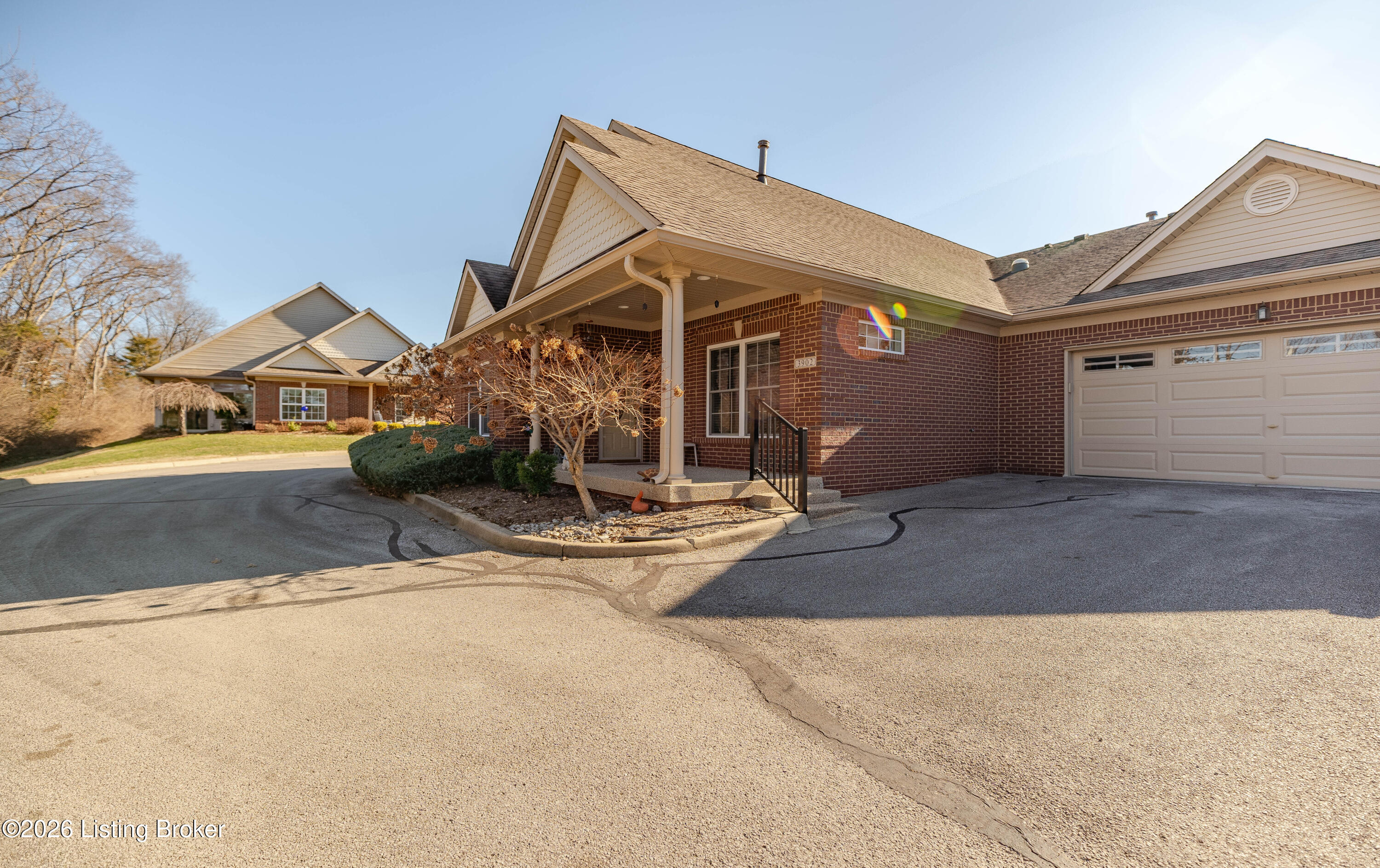 3902 Spring Park Ln