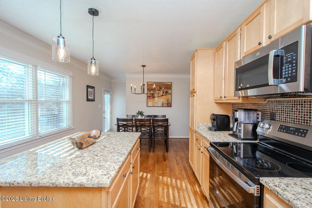12500 Brightfield Dr