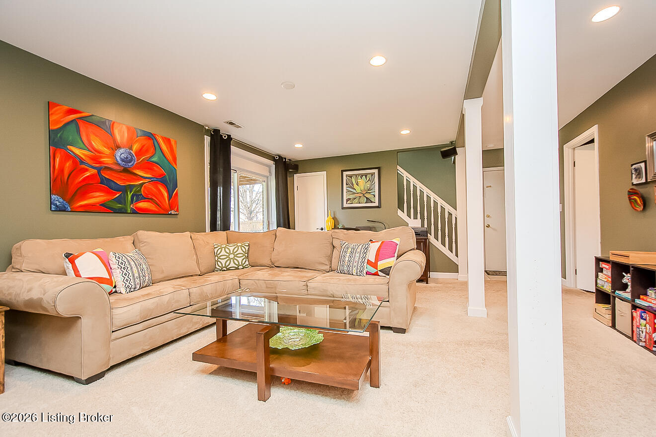 12500 Brightfield Dr