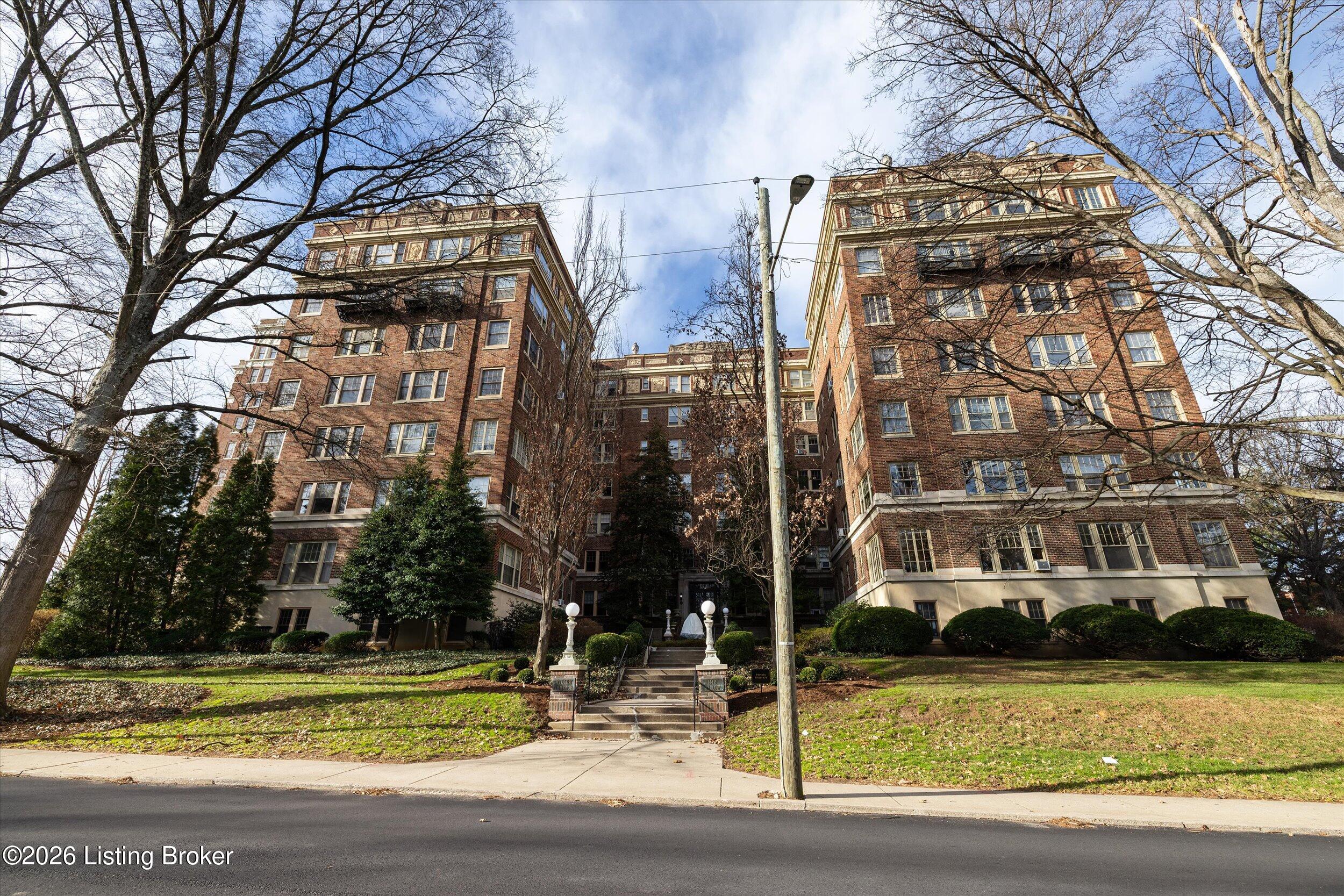 1412 Willow Ave APT 65