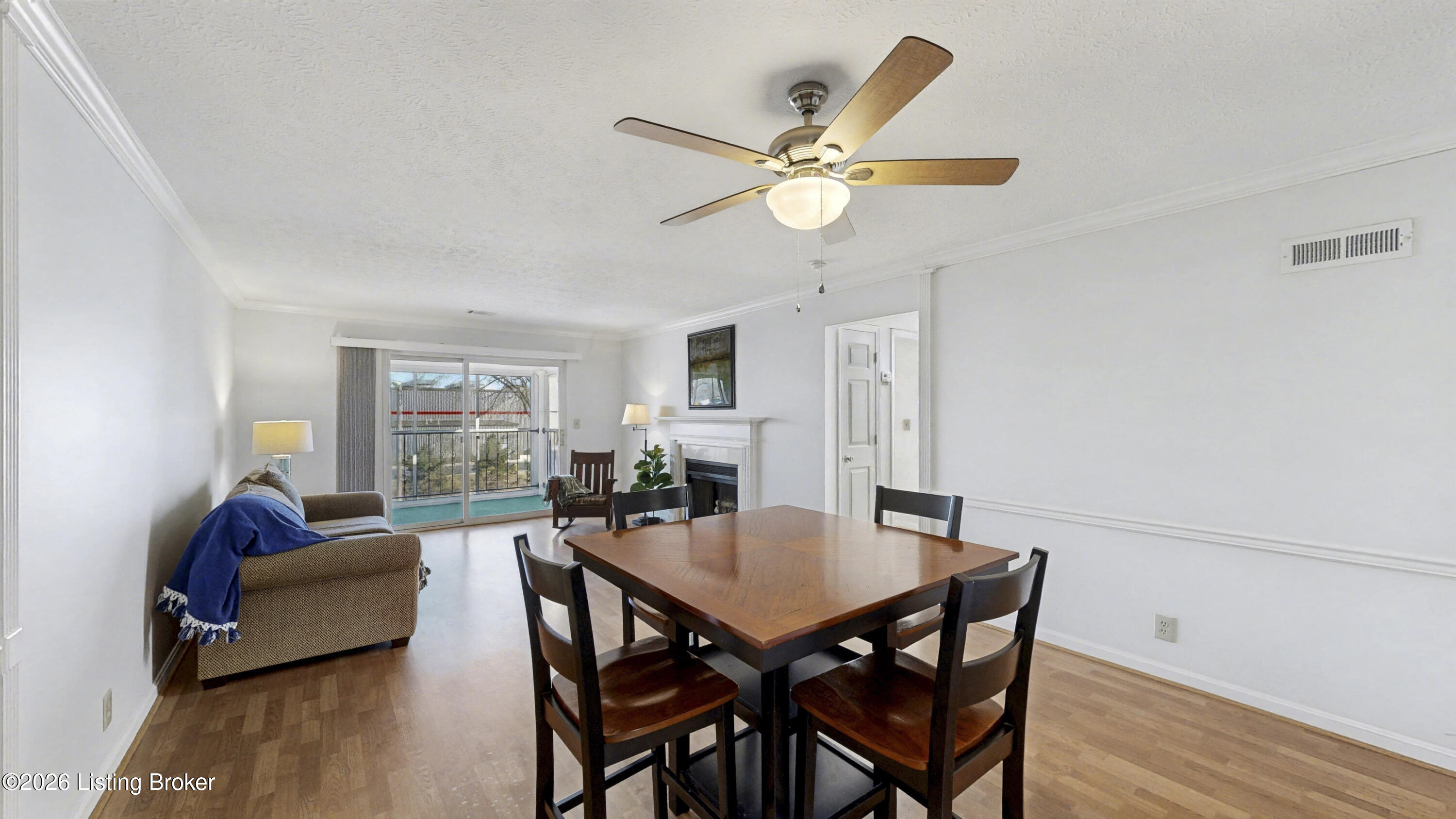 1109 Donard Park Ave