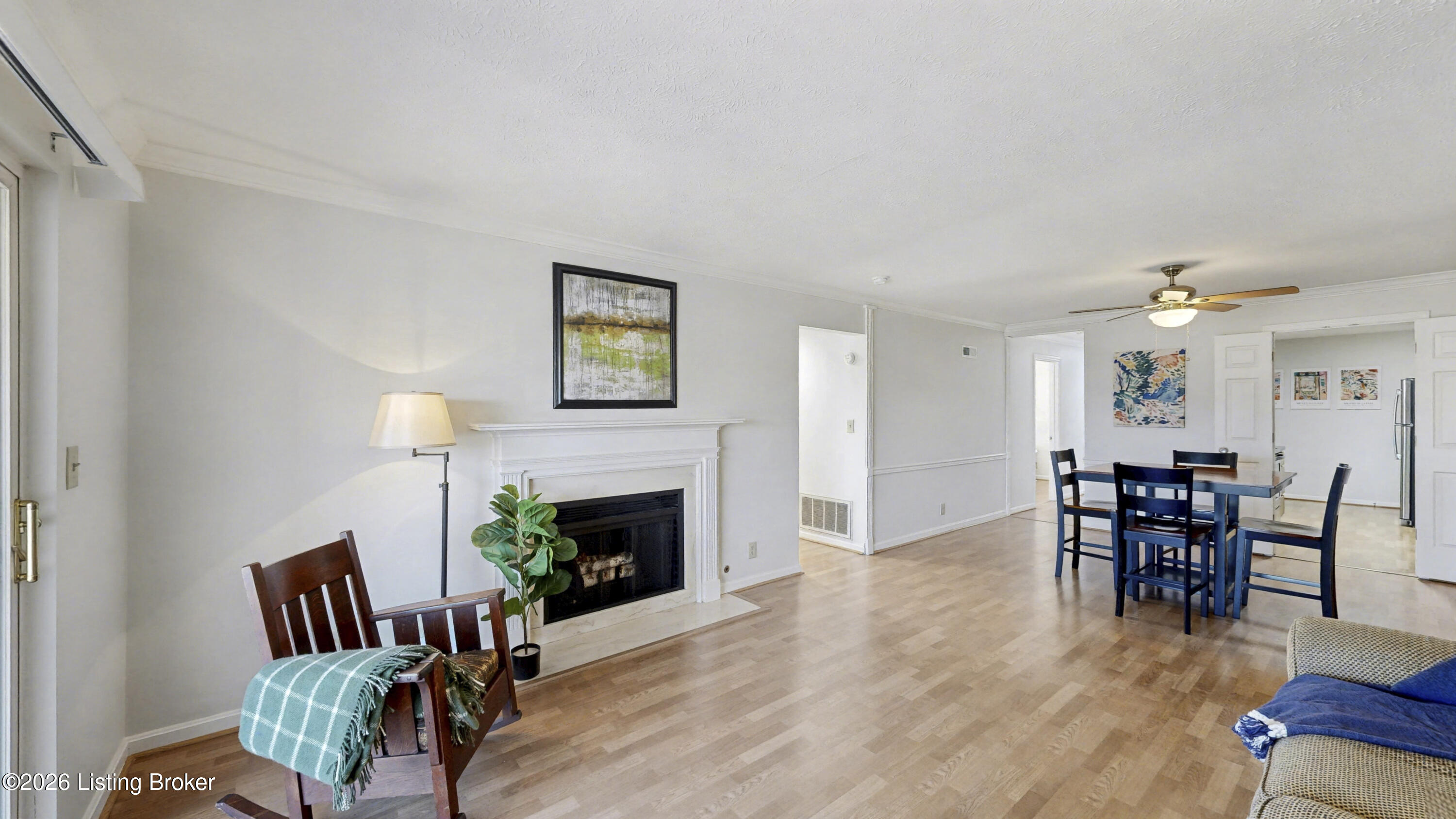 1109 Donard Park Ave