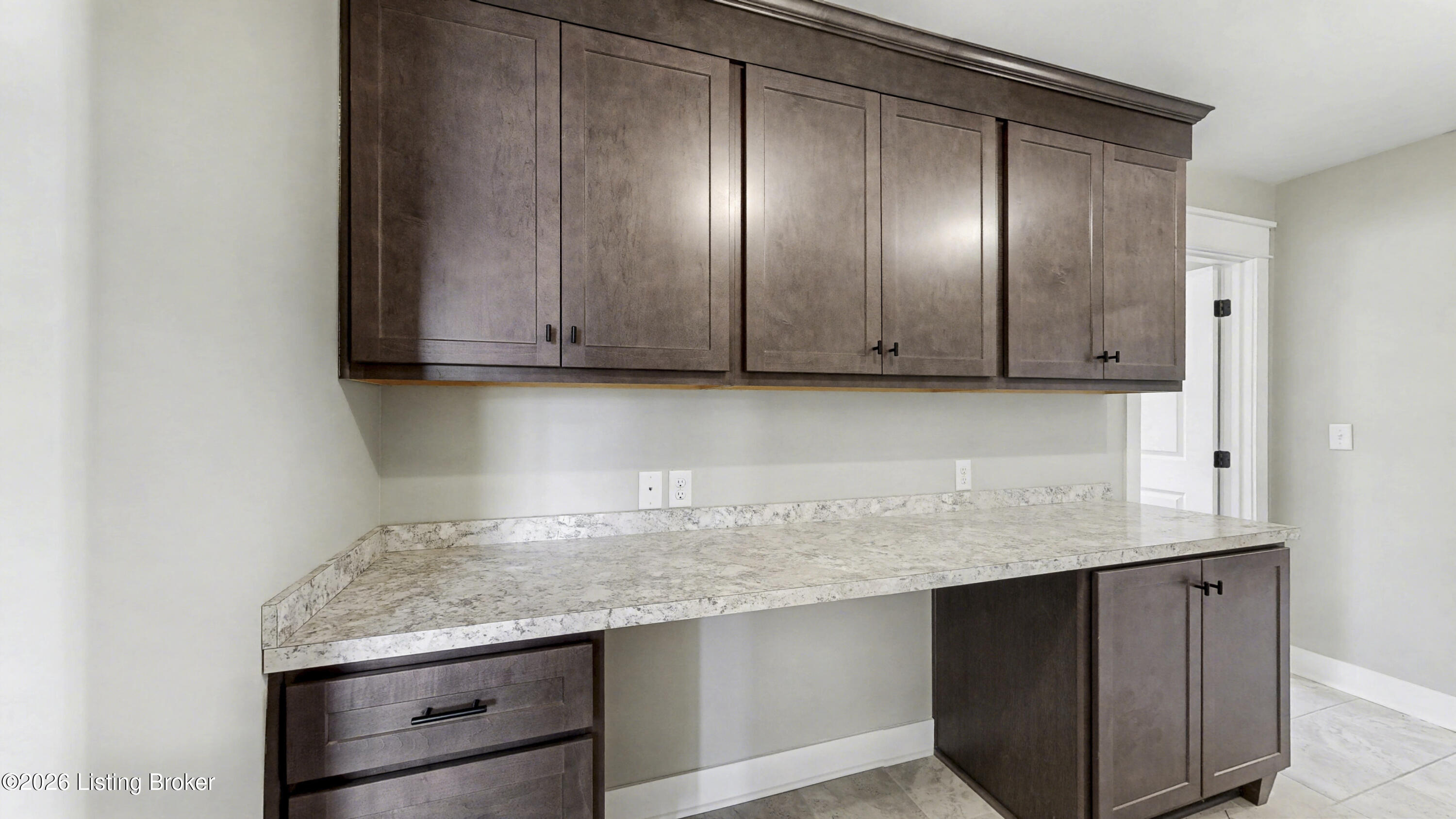 6408 Lovers Farm Trace