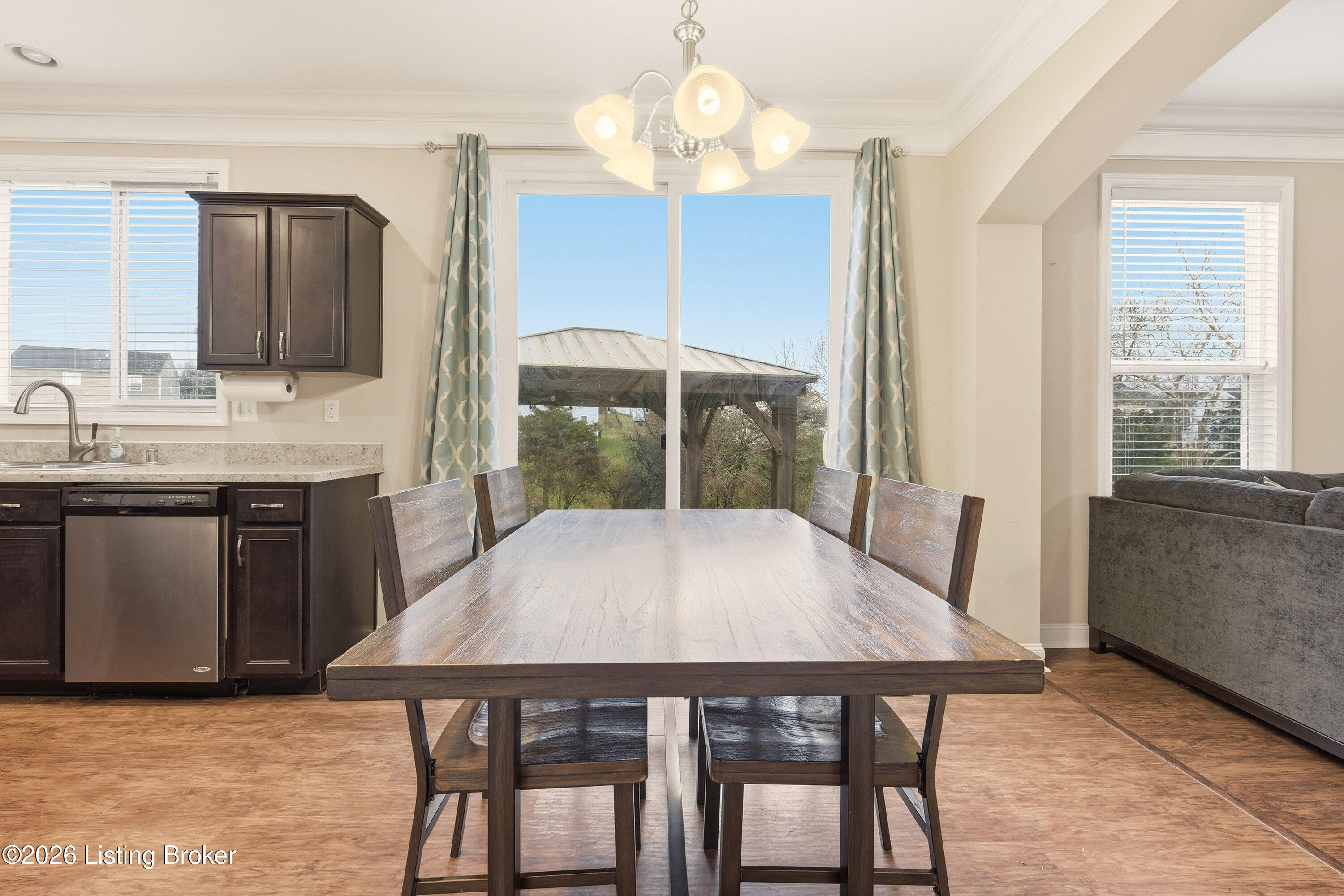 1129 Cherry Hollow Rd