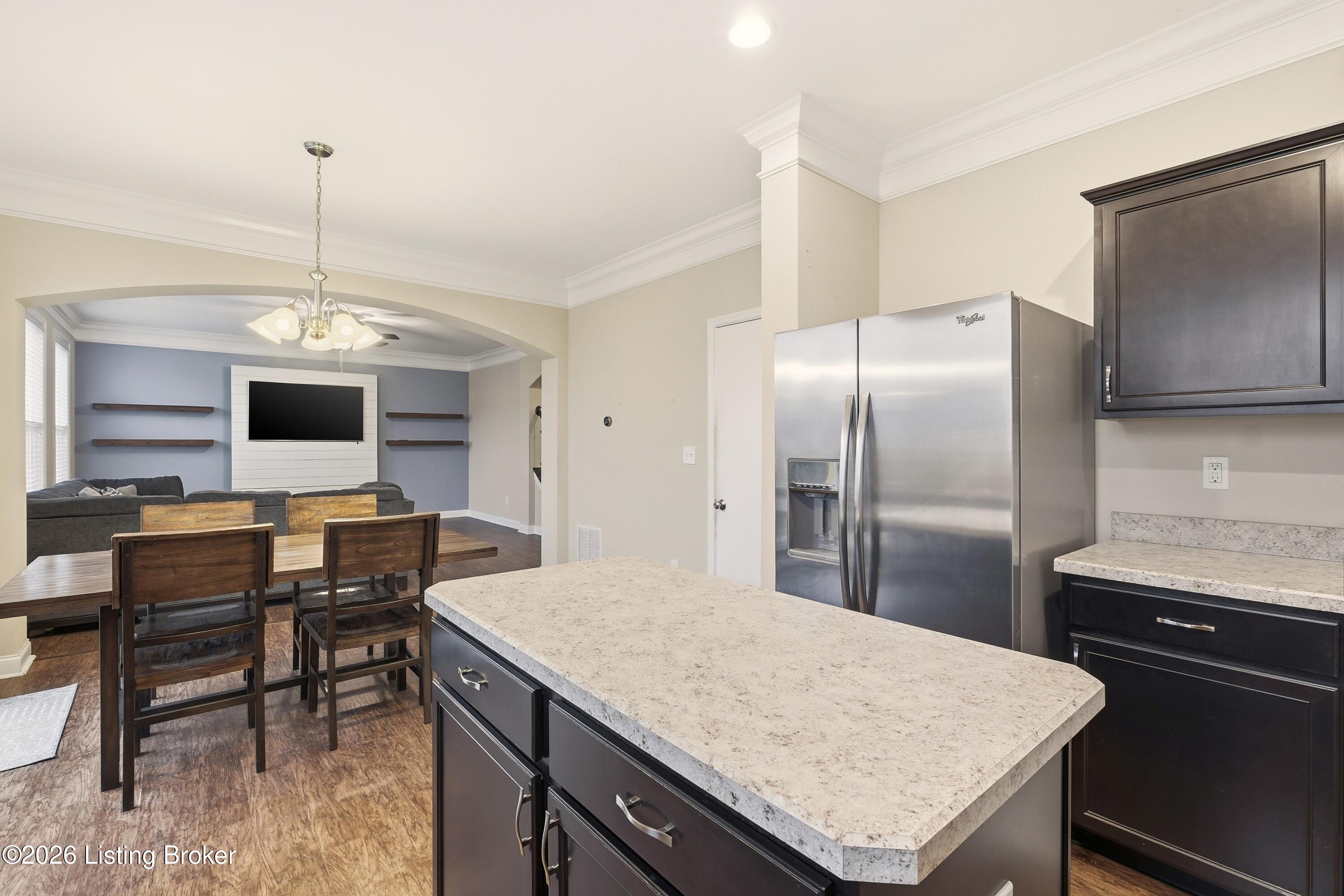 1129 Cherry Hollow Rd