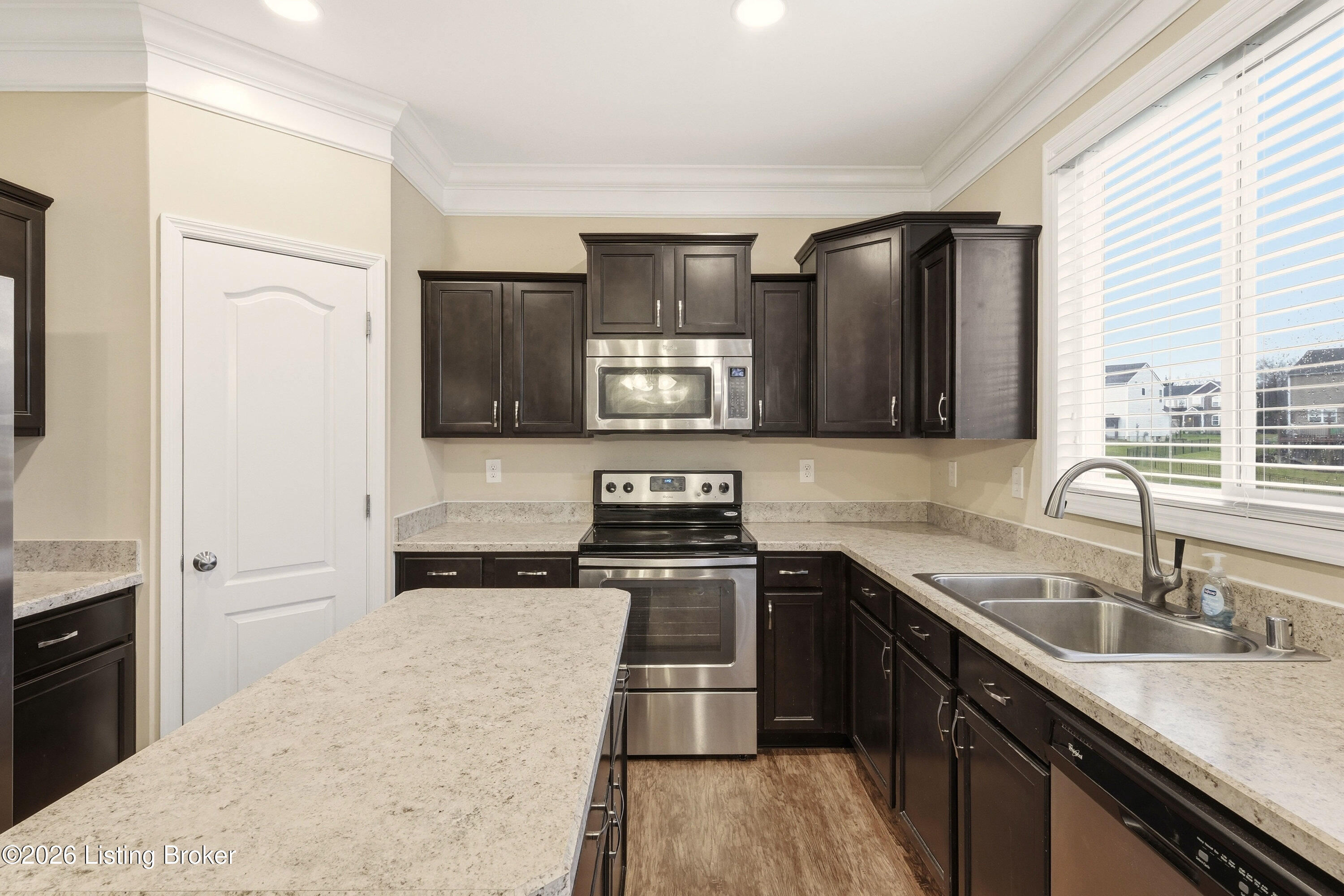 1129 Cherry Hollow Rd