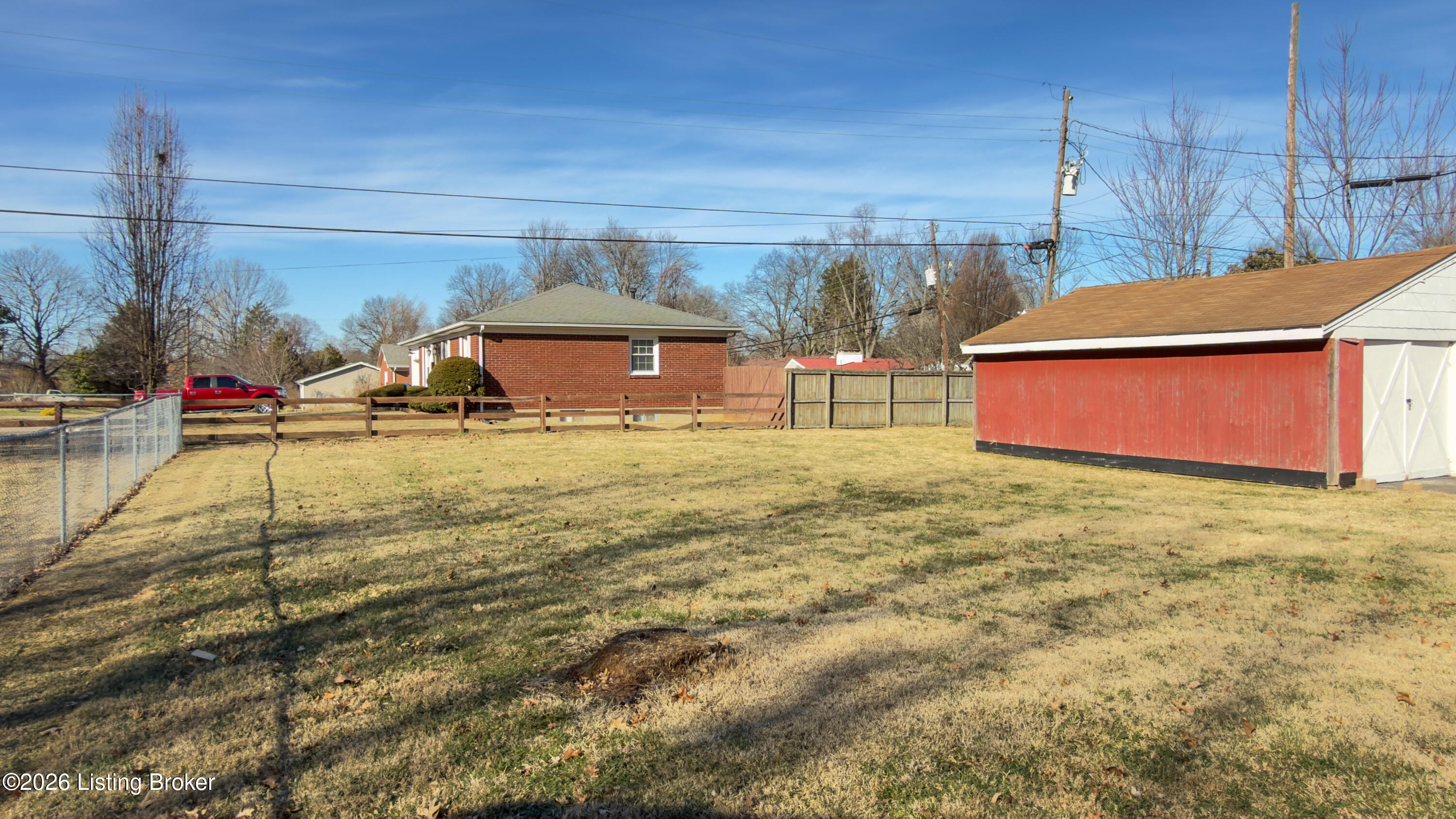 2437 Proctor Knott Dr