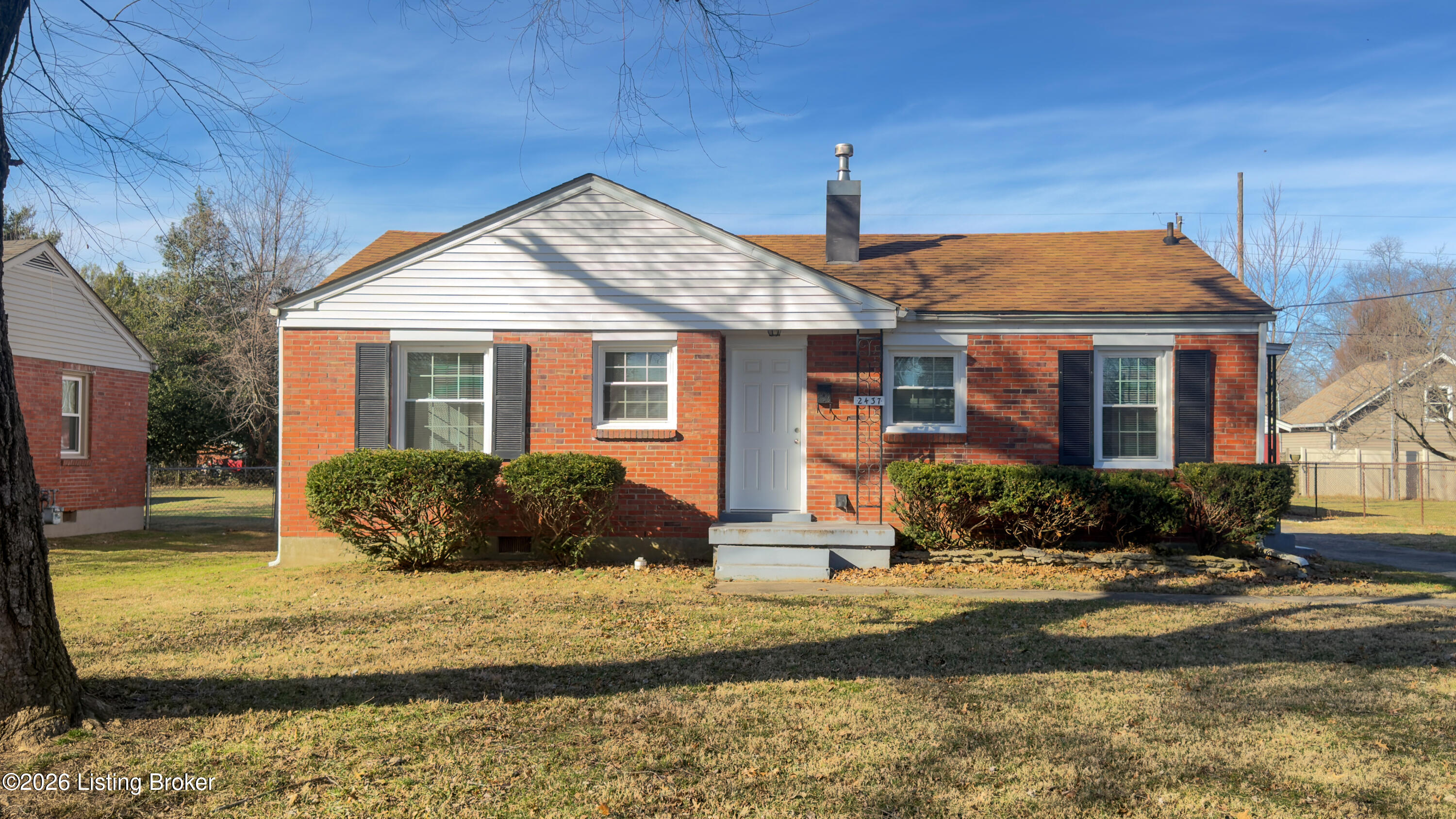 2437 Proctor Knott Dr