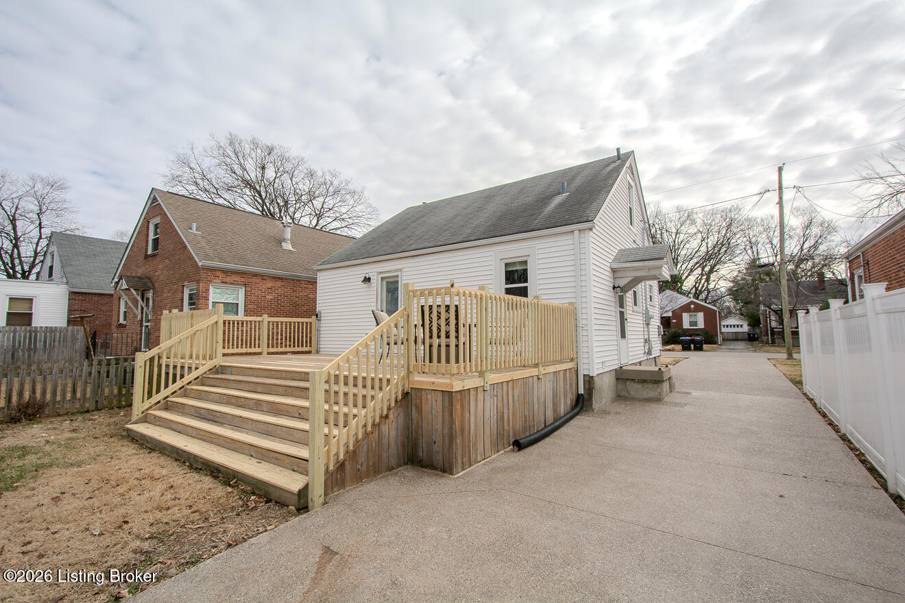 1019 English Ave