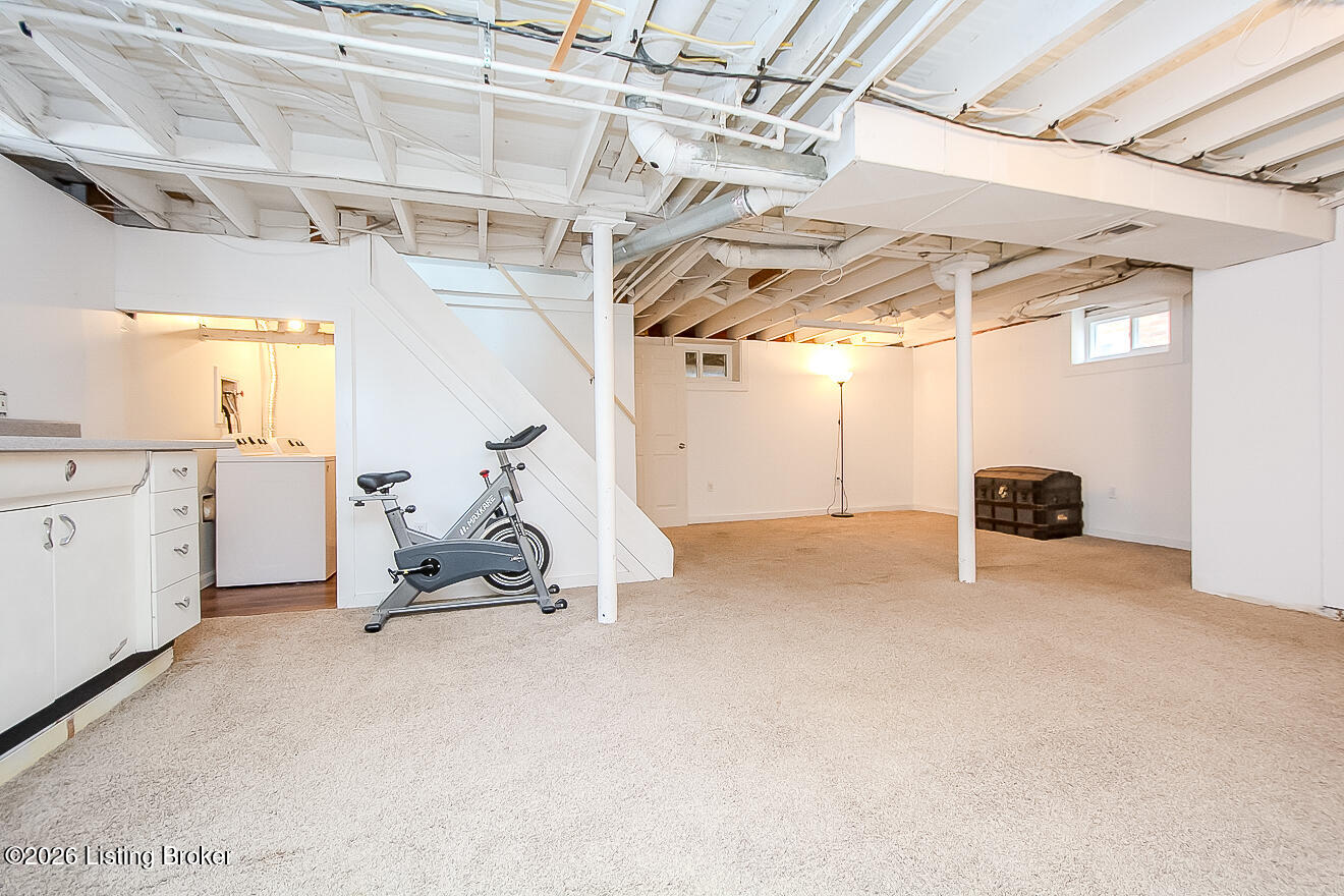 1019 English Ave