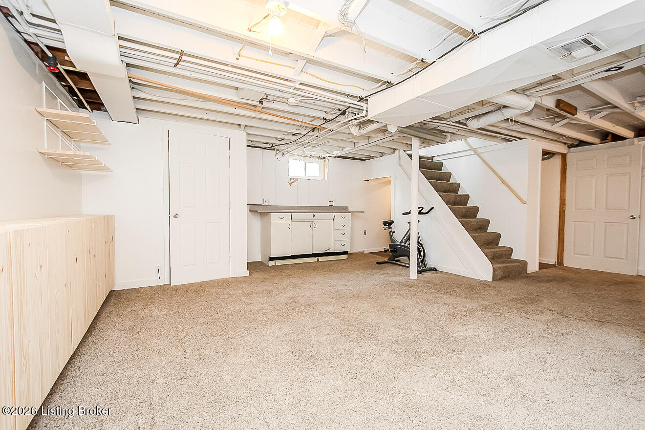 1019 English Ave