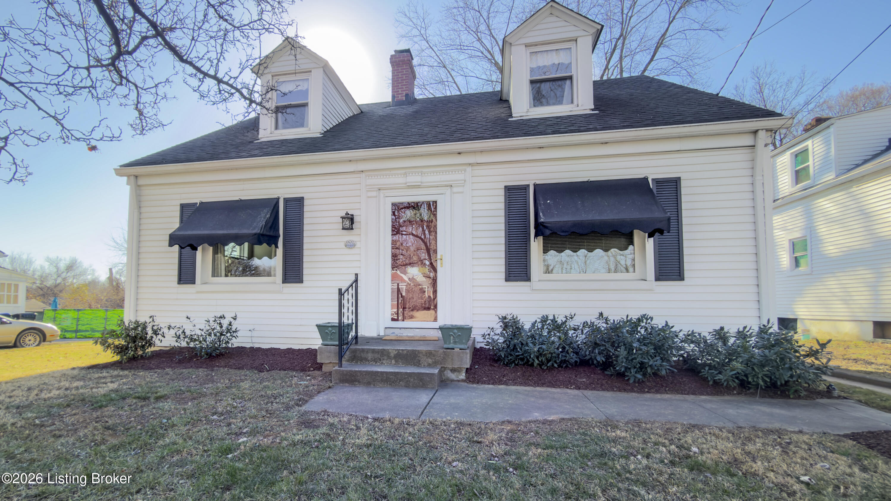 606 Edna Rd