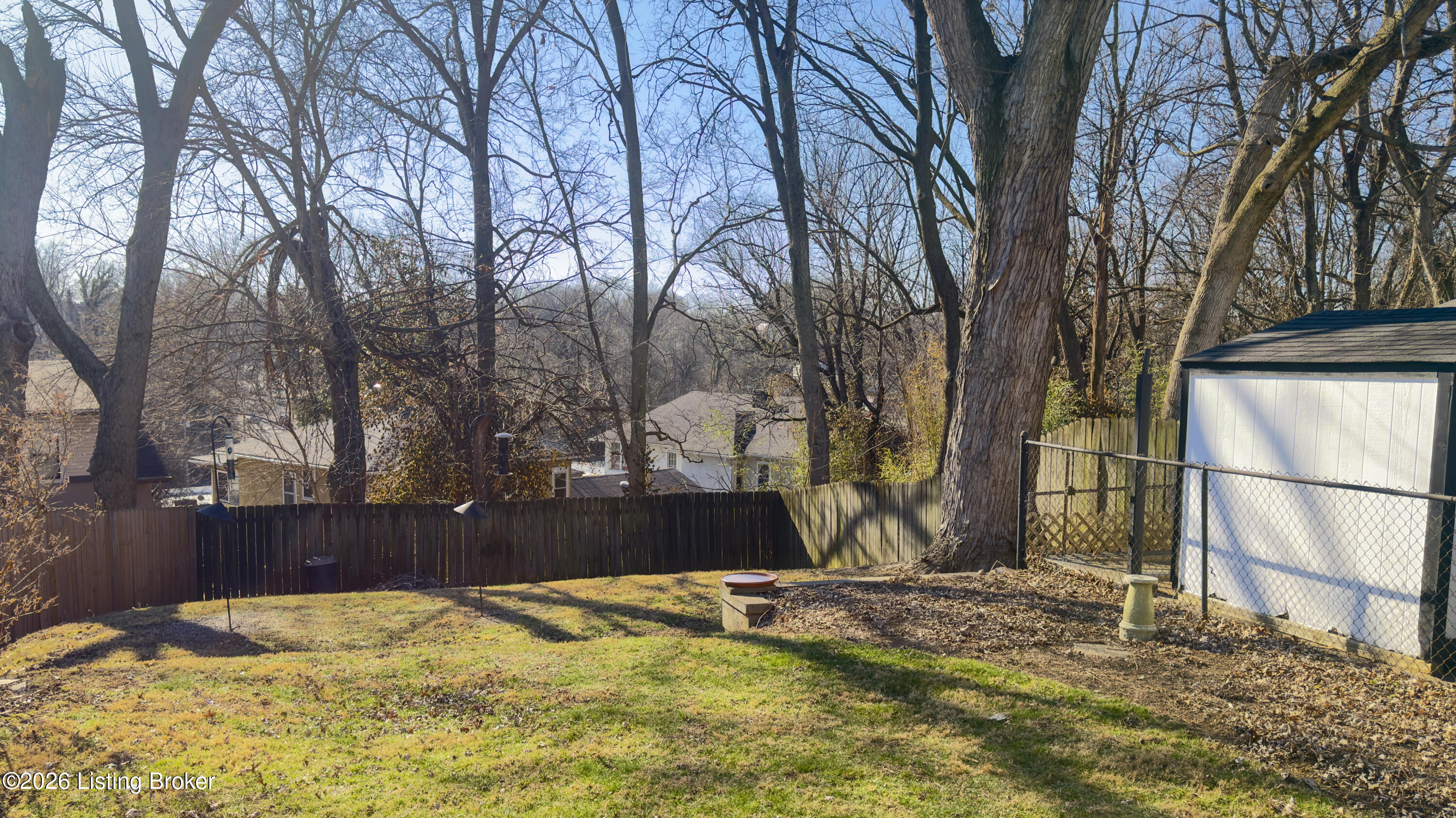 606 Edna Rd