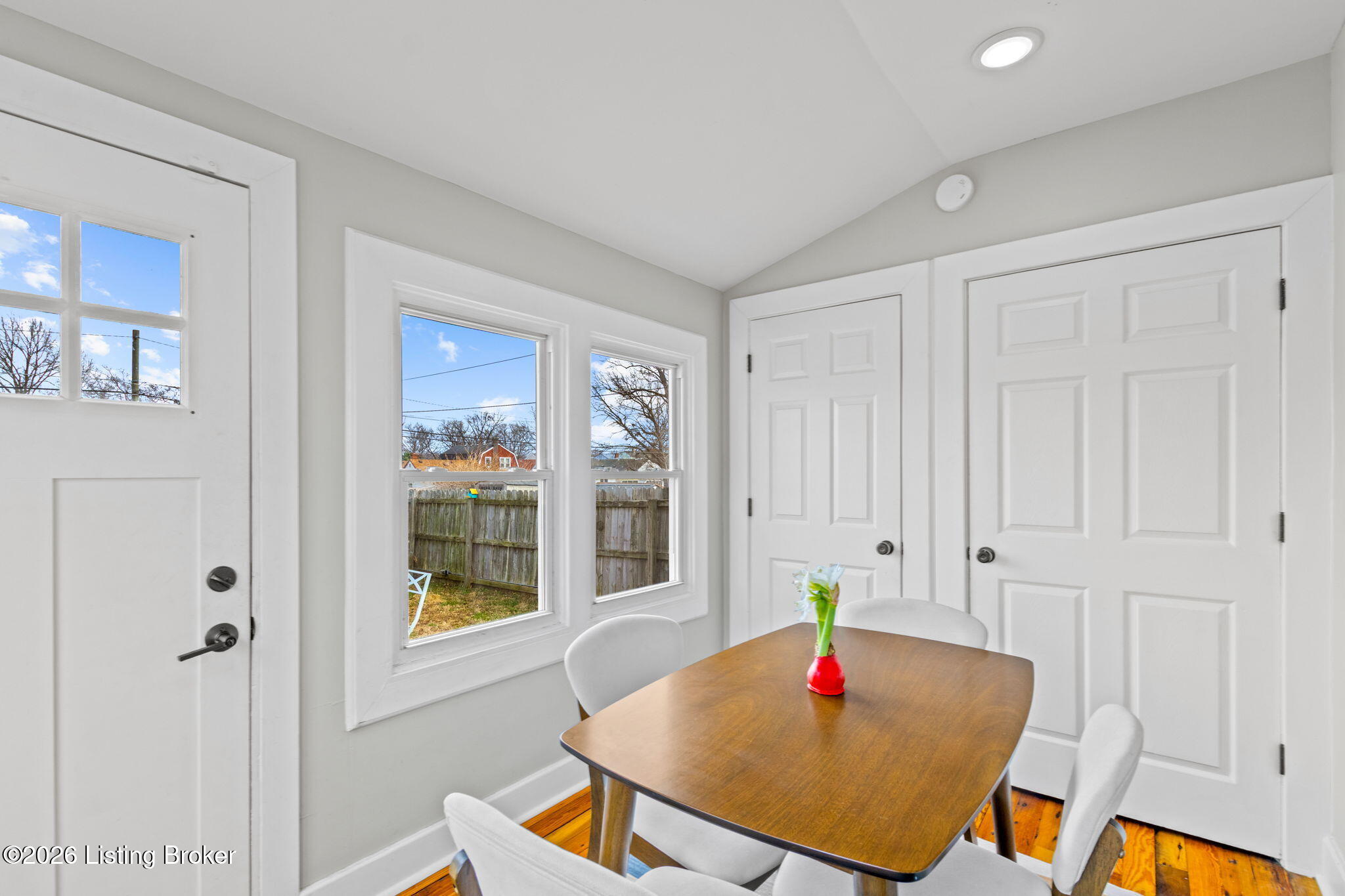 1005 Samuel St