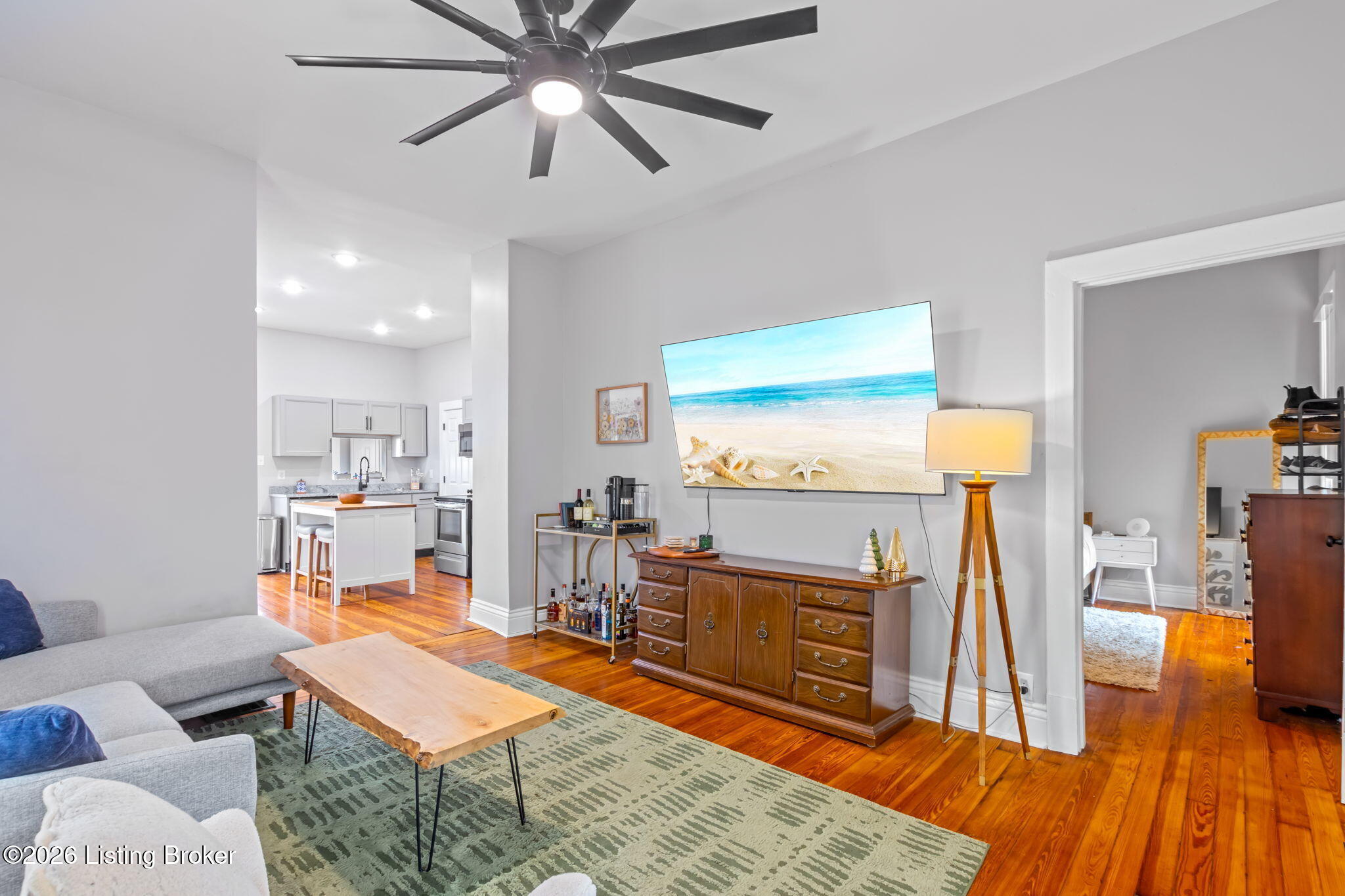 1005 Samuel St