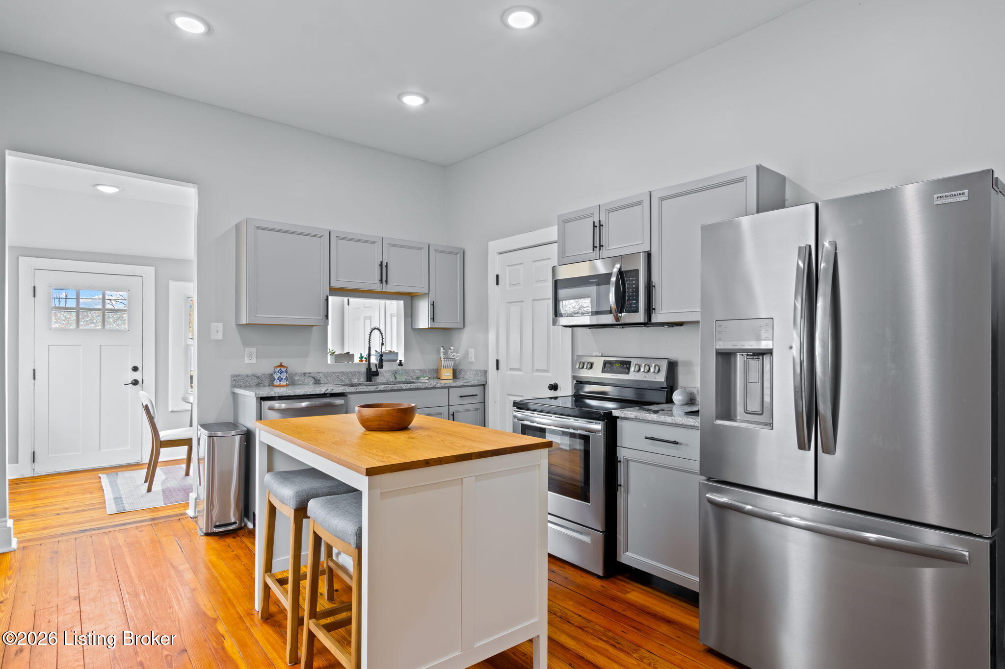 1005 Samuel St