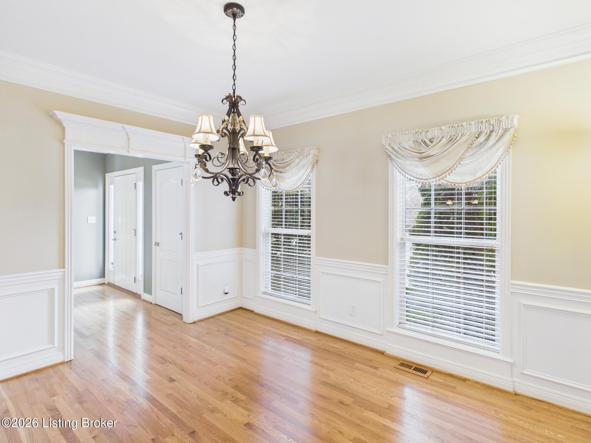 1217 Blackthorn Rd