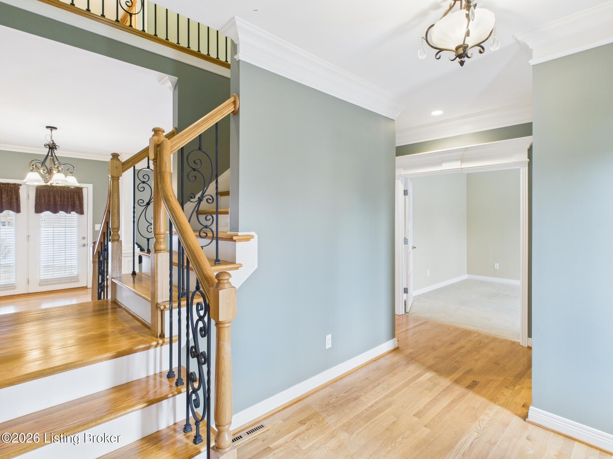1217 Blackthorn Rd