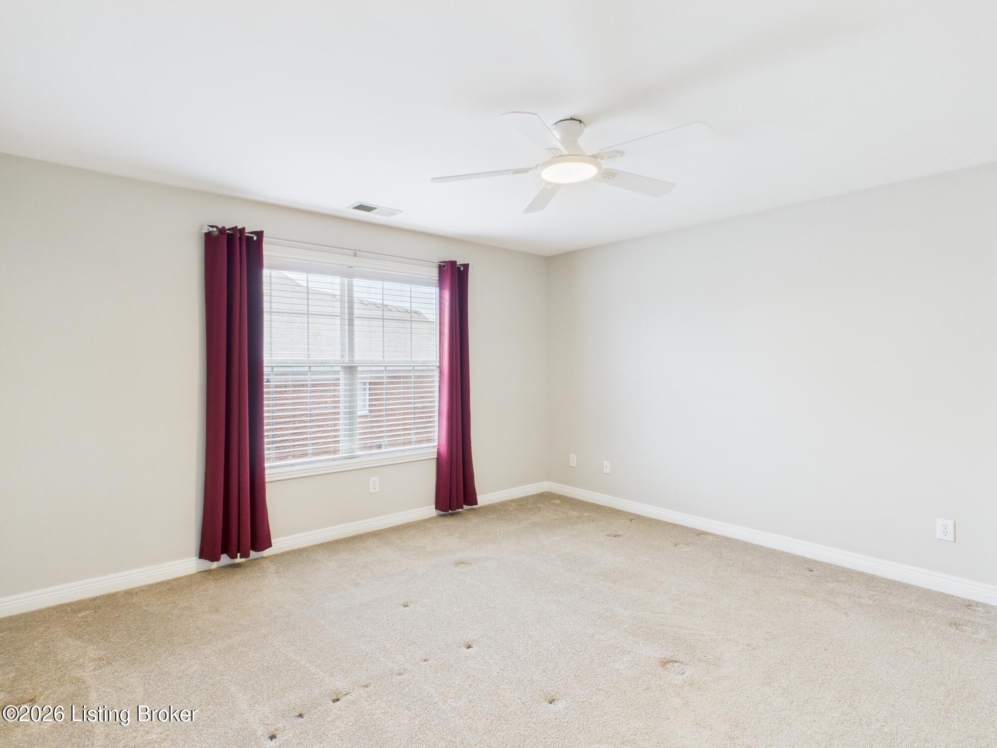 1217 Blackthorn Rd
