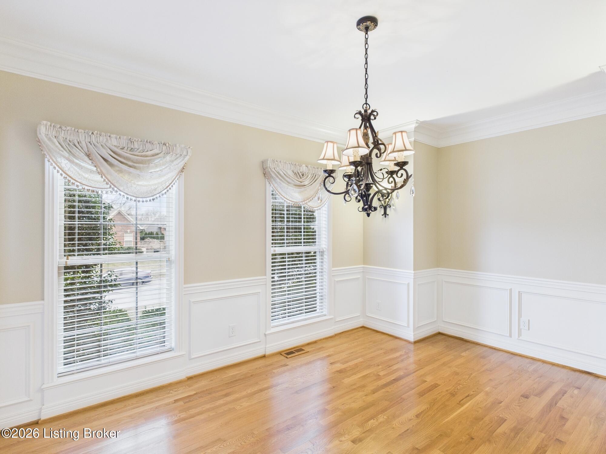 1217 Blackthorn Rd