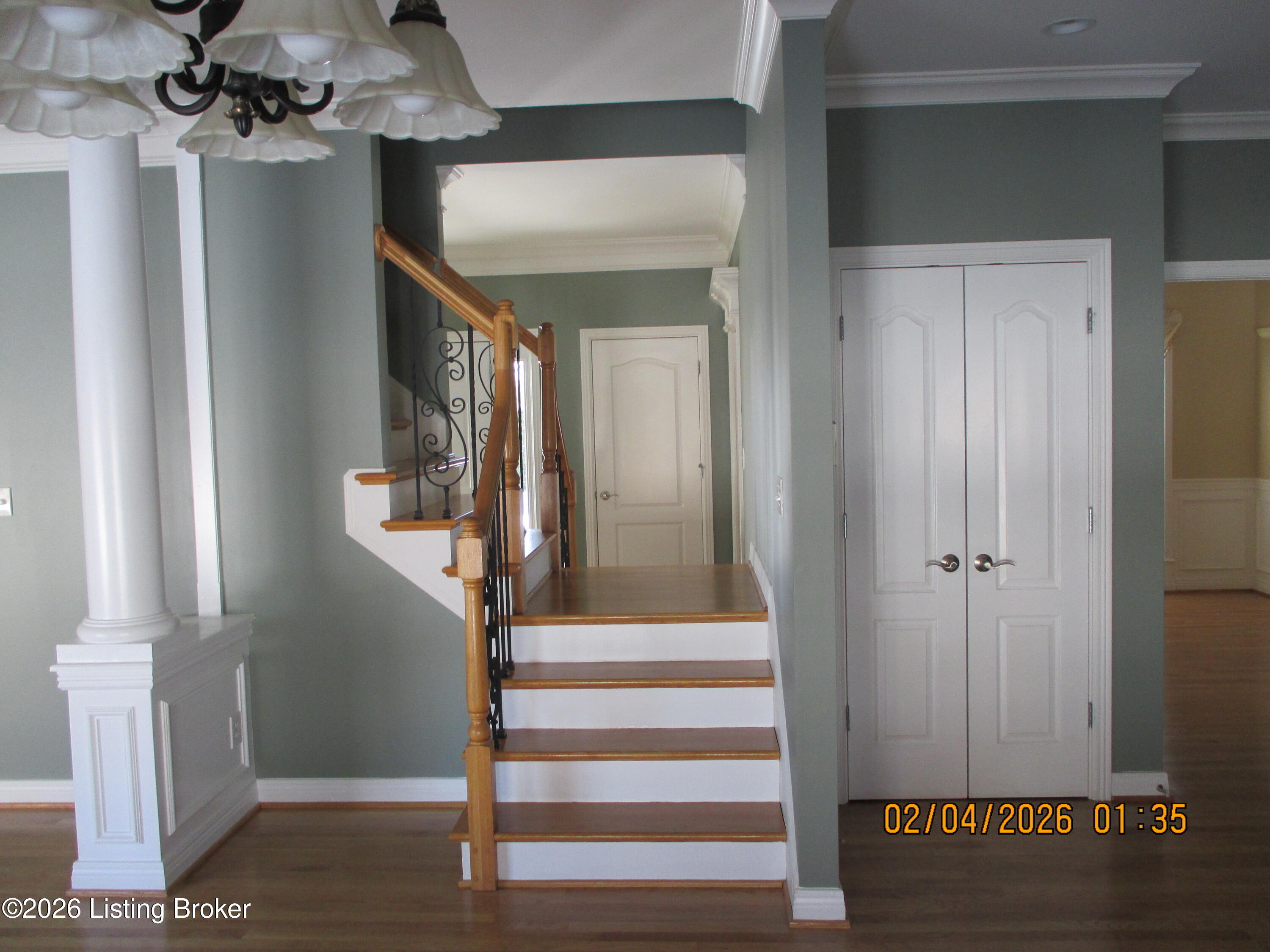 1217 Blackthorn Rd