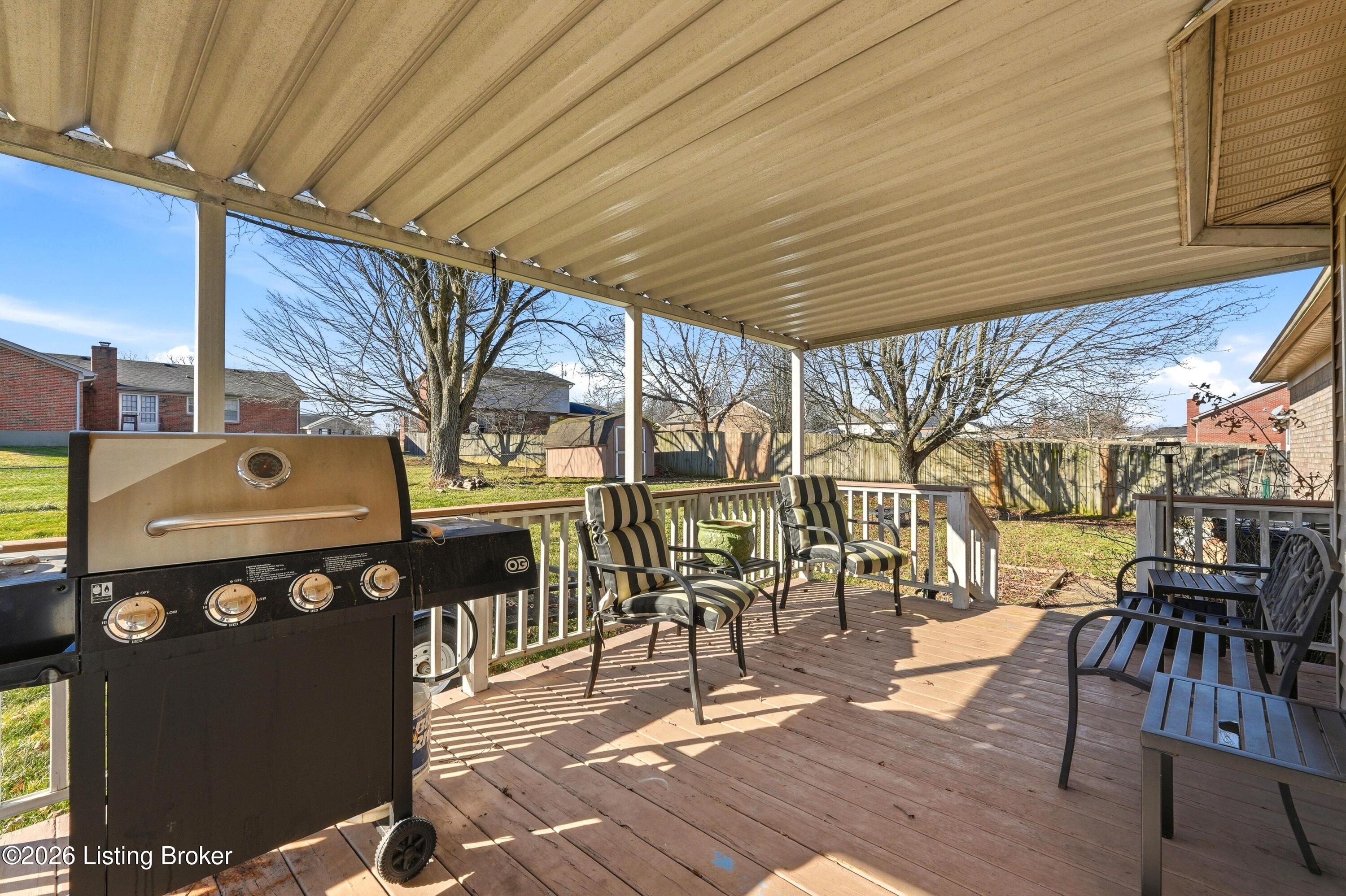 340 Jasper Ln