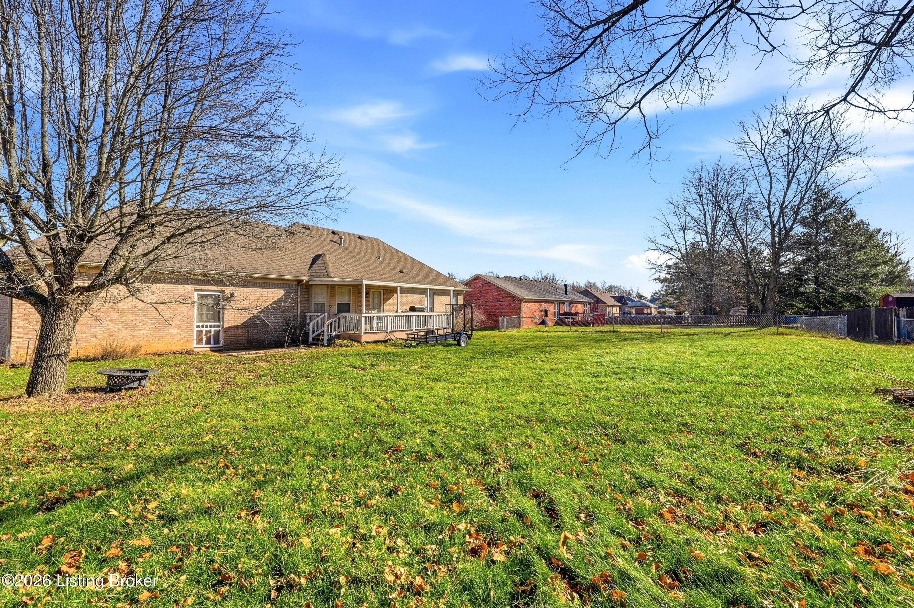 340 Jasper Ln