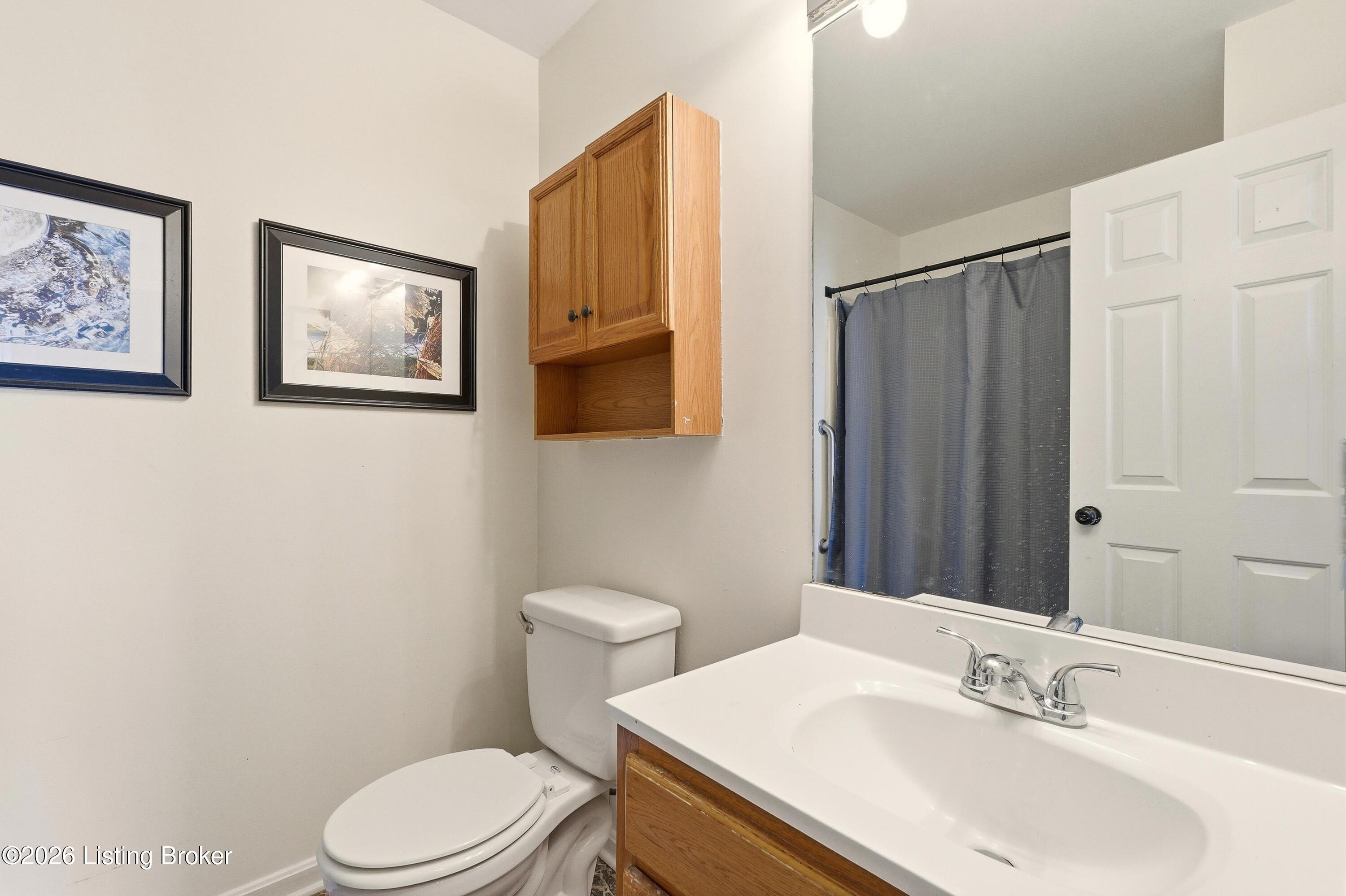 340 Jasper Ln