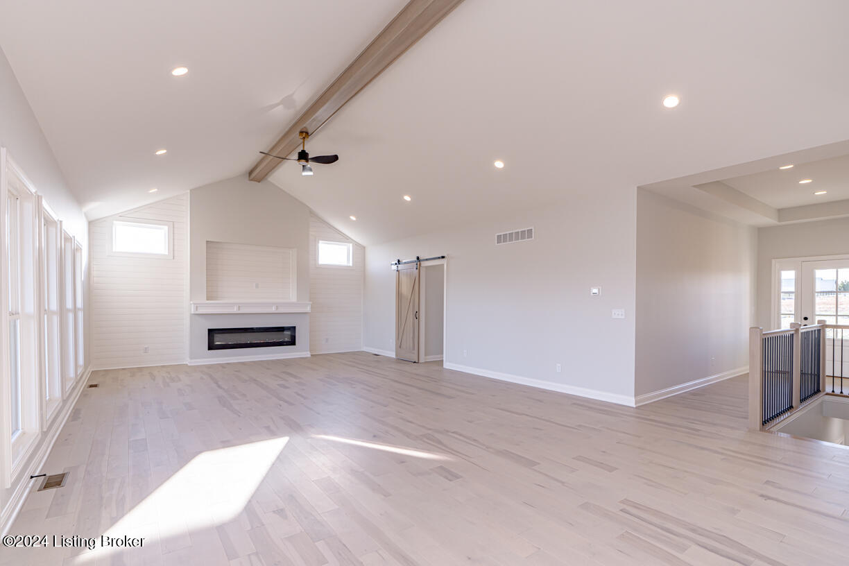 282 Dalton Dr