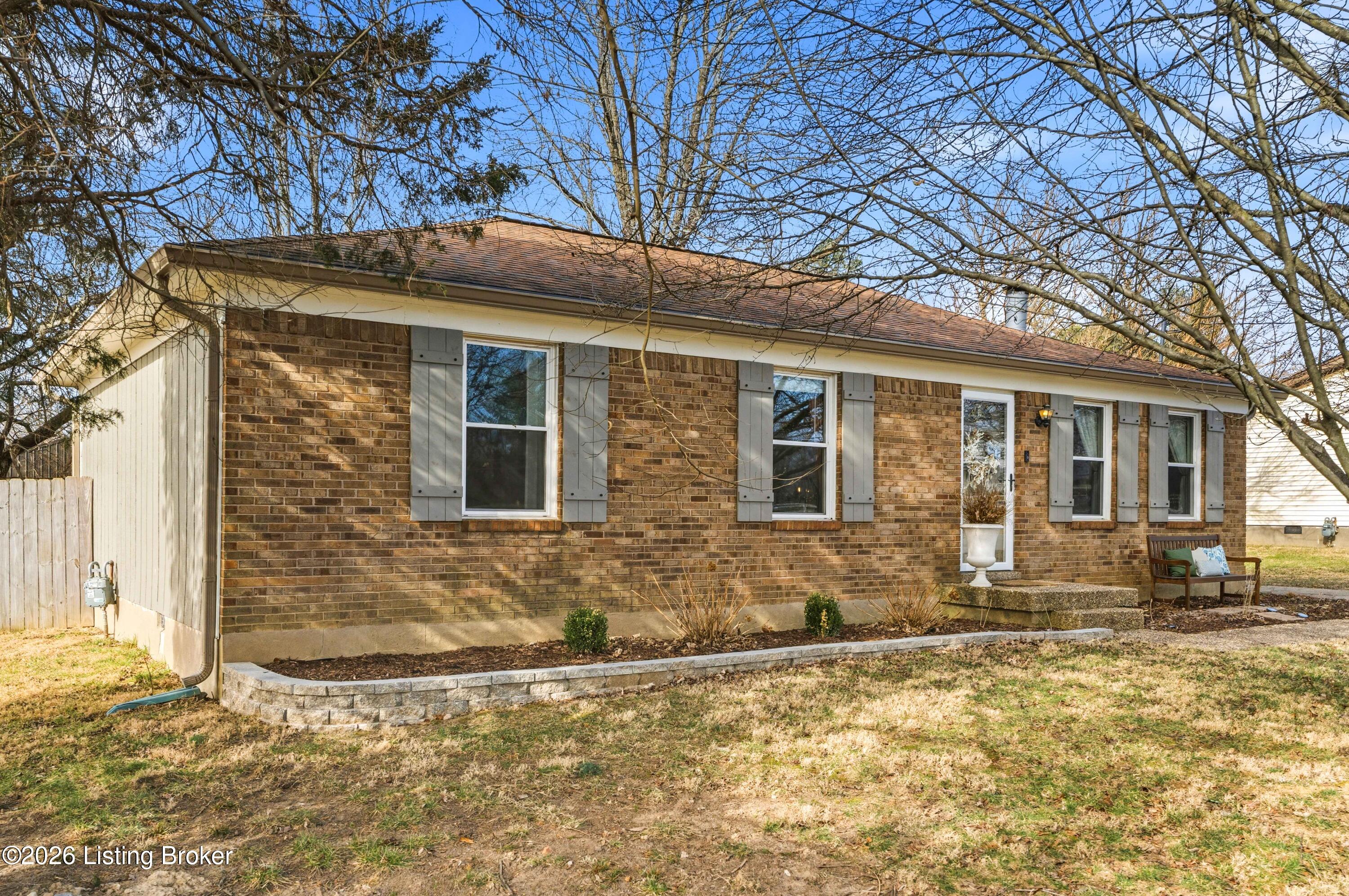 6722 Blackhorse Dr