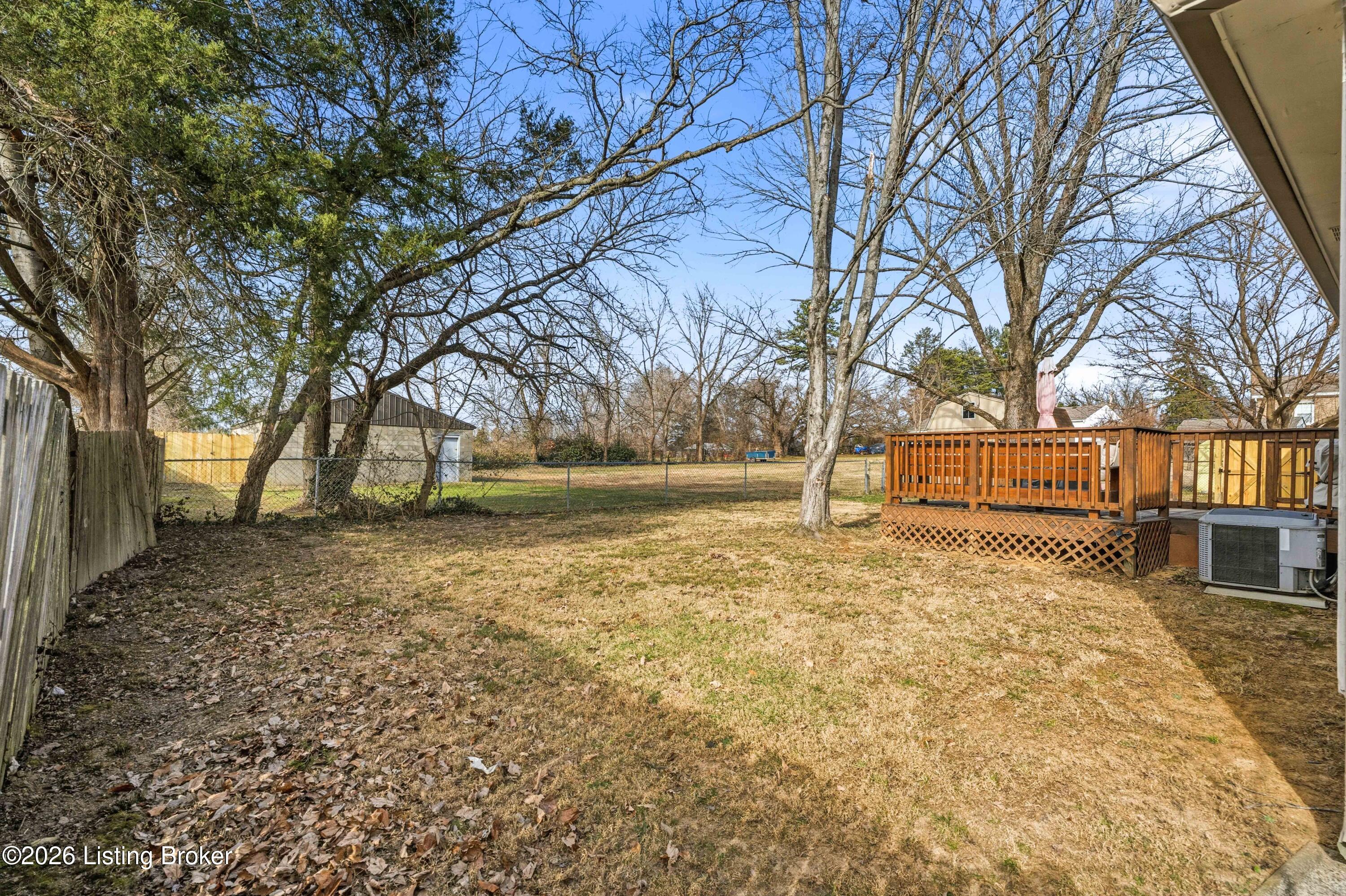 6722 Blackhorse Dr