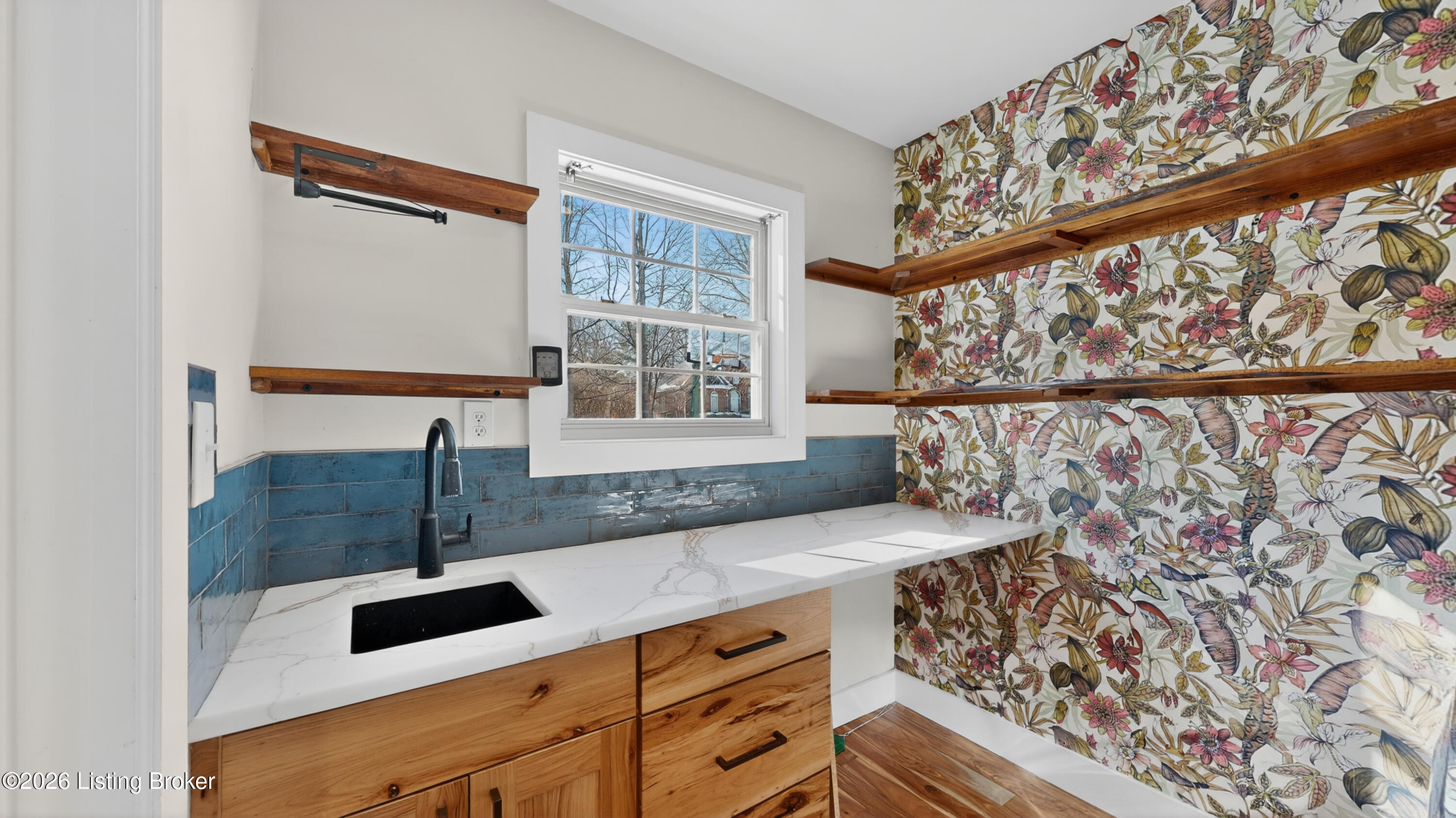 14604 Anderson Woods