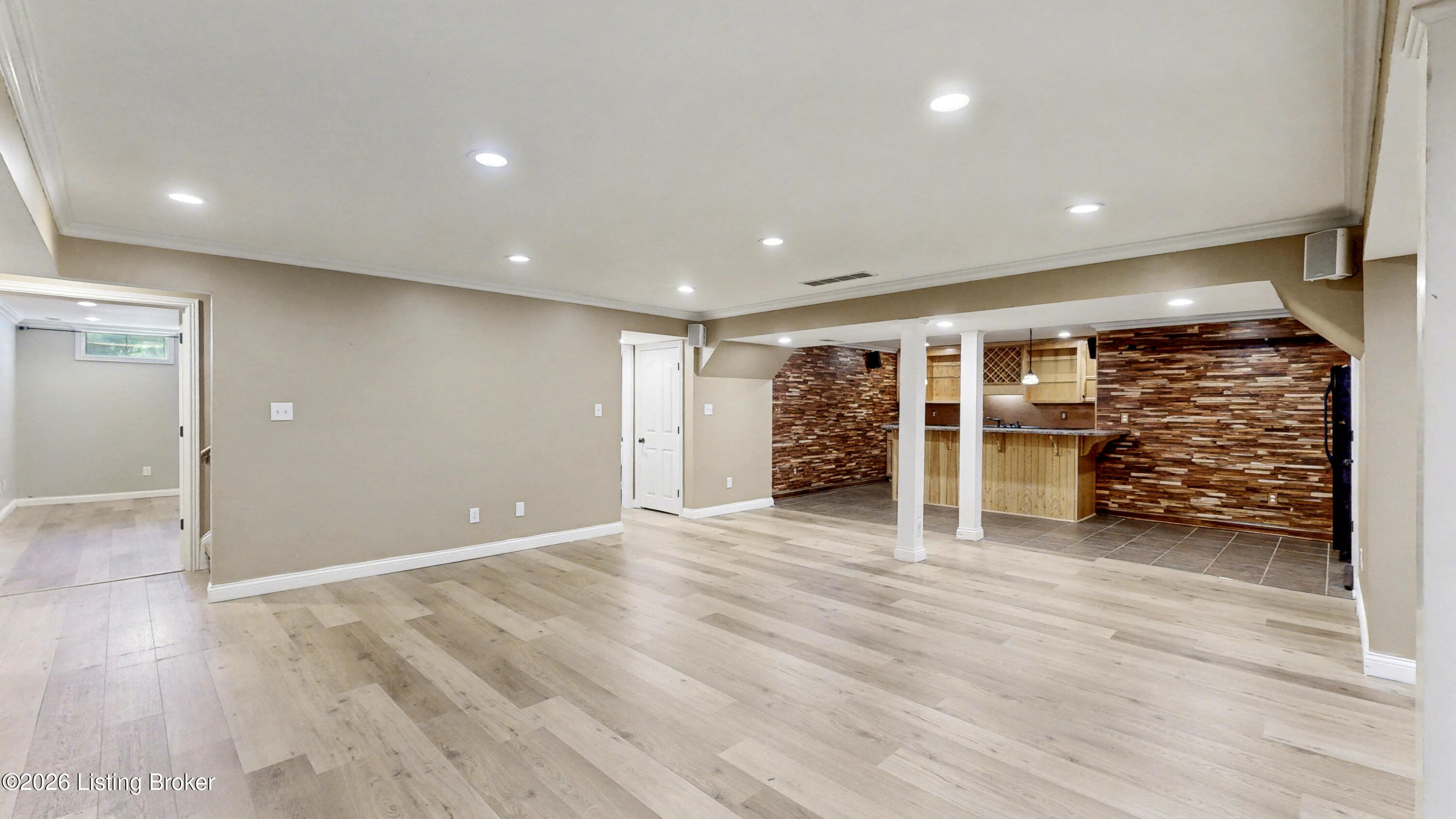 14604 Anderson Woods