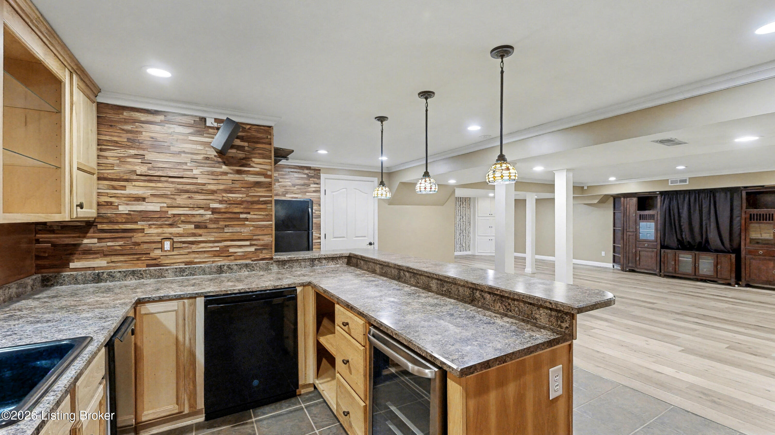 14604 Anderson Woods