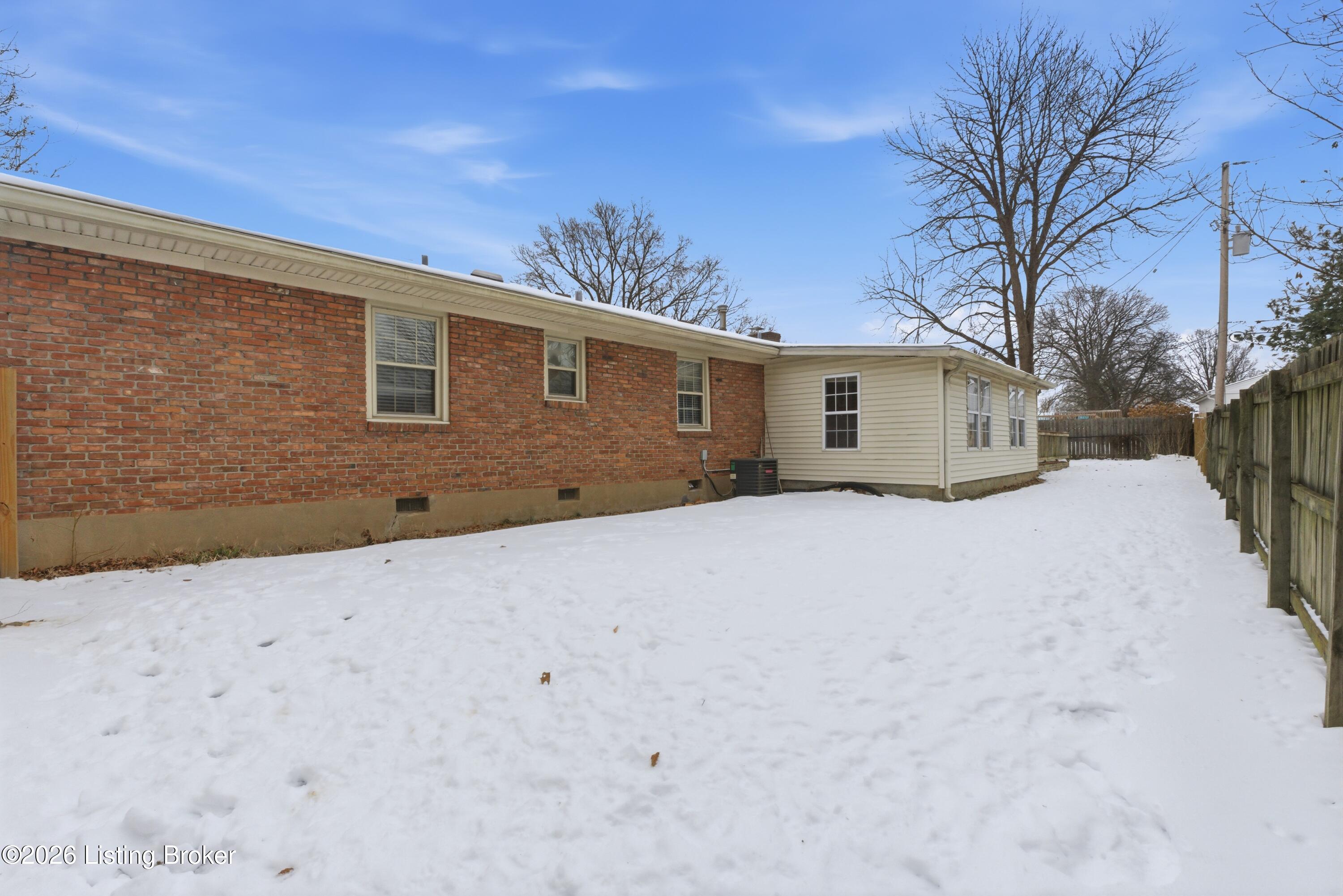 2103 Ann Marie Dr