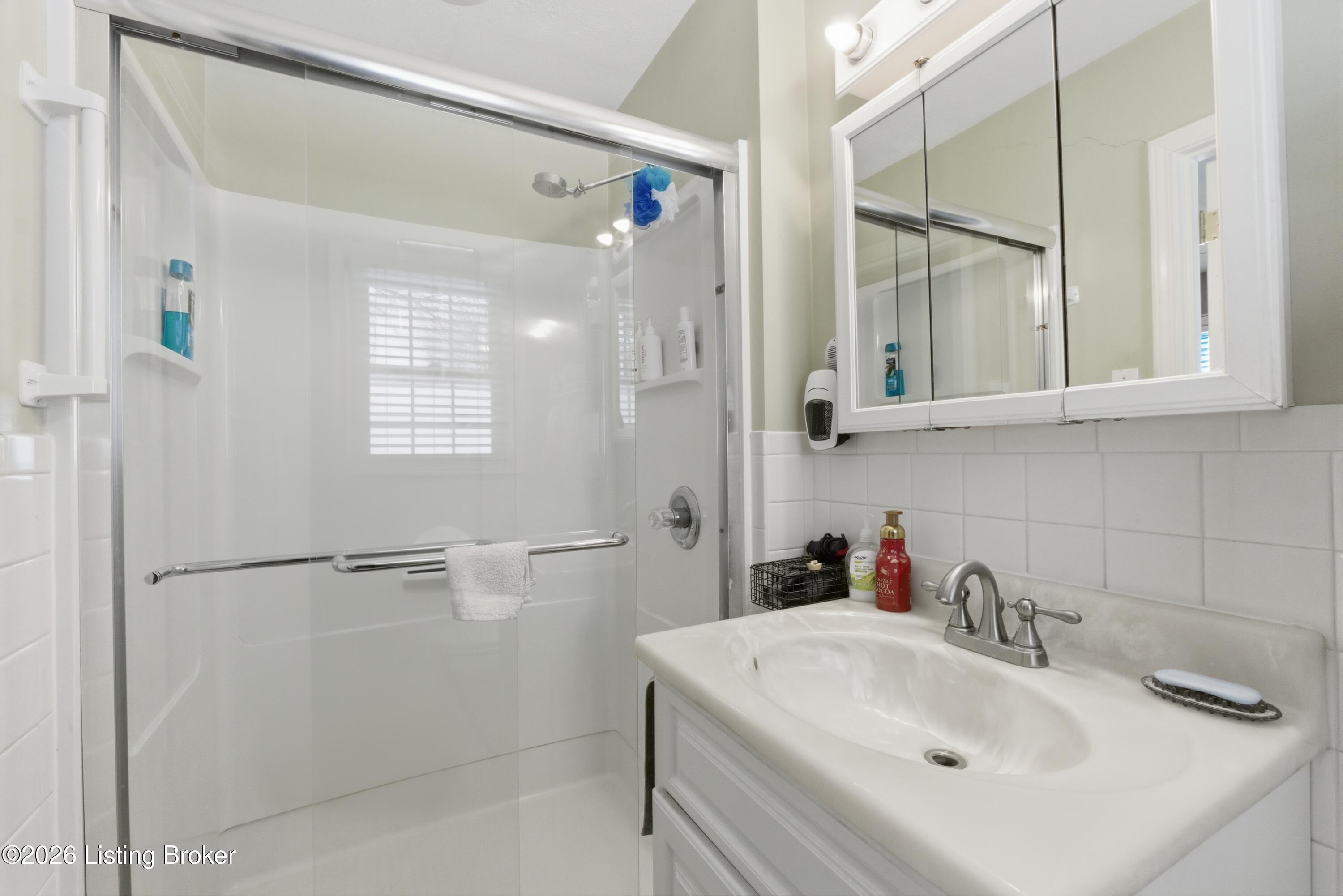 2103 Ann Marie Dr