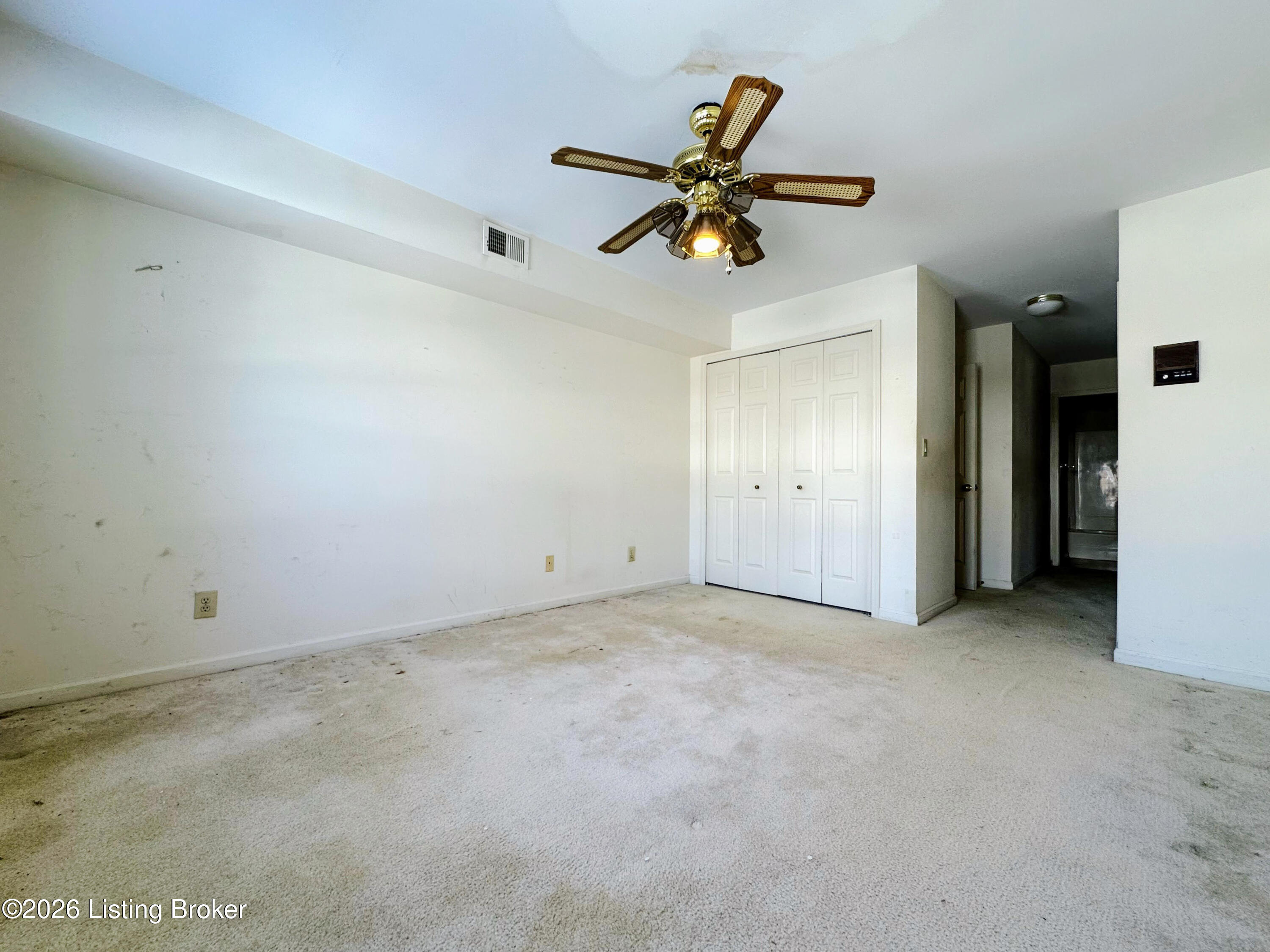 103 Eastbridge Ct 103